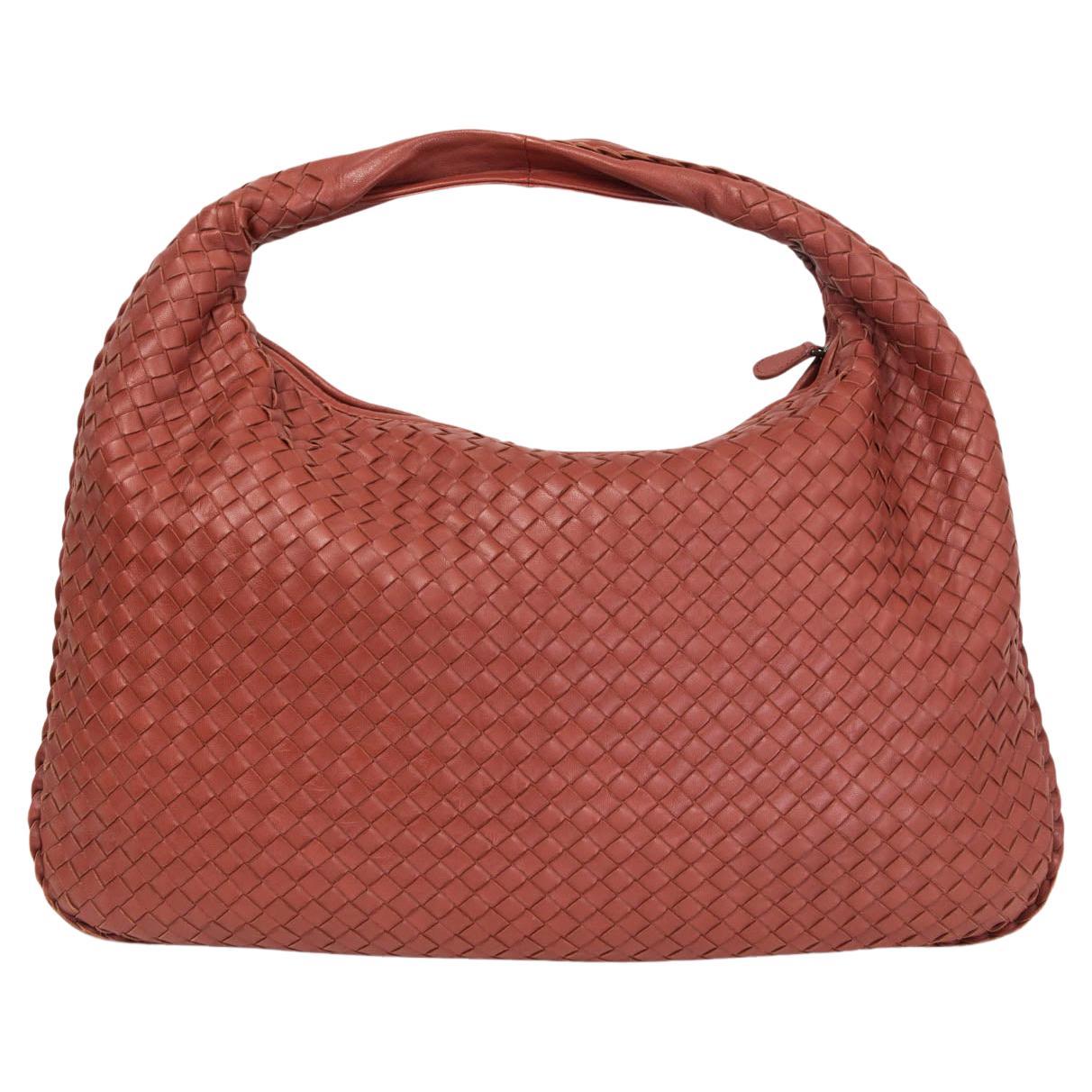 Authentic BOTTEGA VENETA Intrecciato Shoulder Bag Leather Red