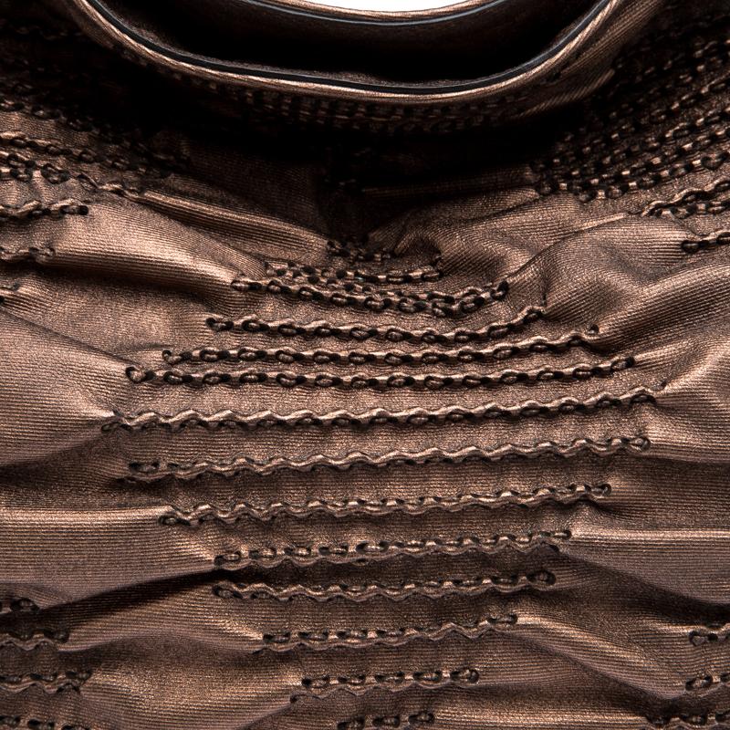 Bottega Veneta Bronze Pleated Leather Limited Edition 029/200 Hobo In Excellent Condition In Dubai, Al Qouz 2