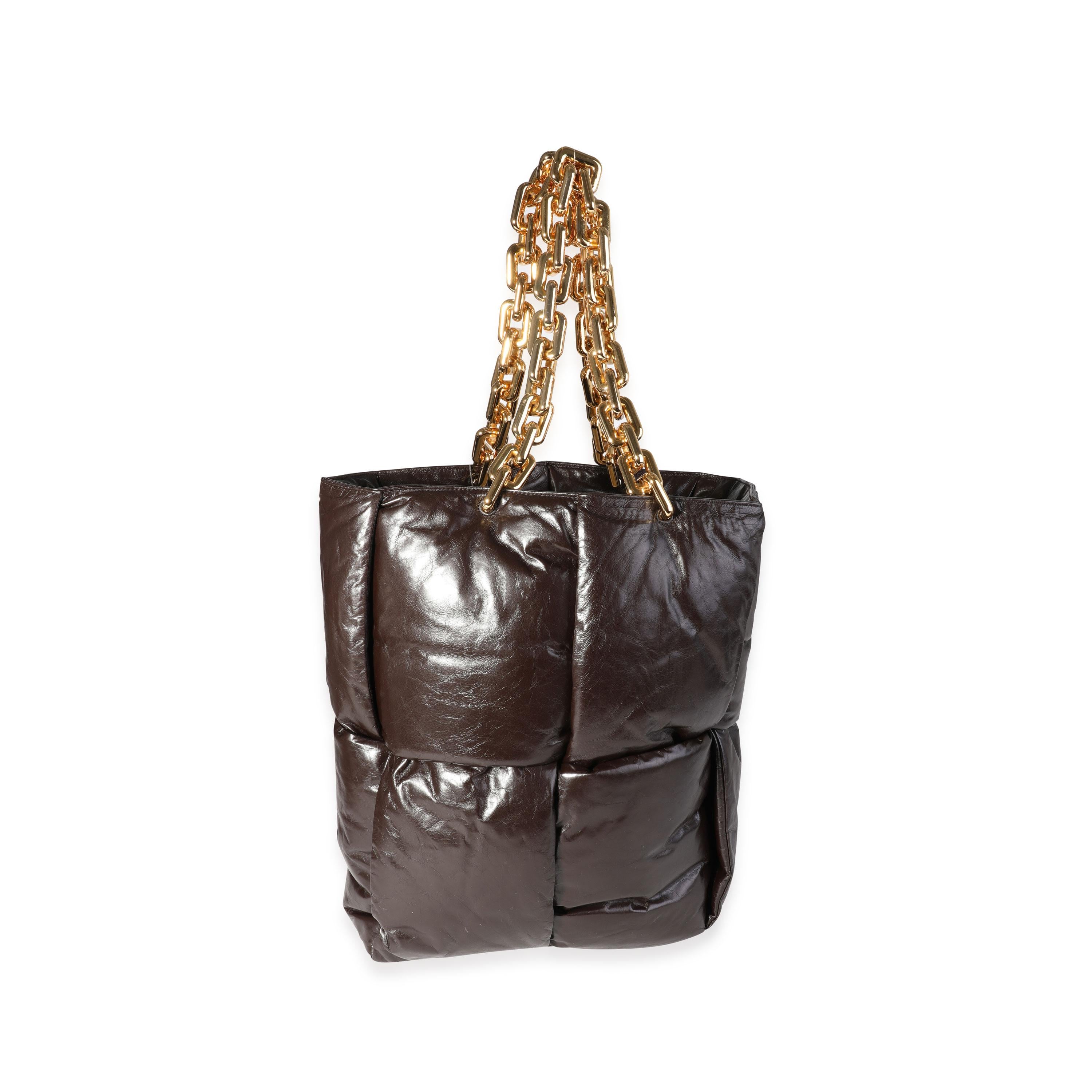 Titolo dell'elenco: Bottega Veneta Marrone Intrecciato Pelle di Vitello Puffy Catena Maniglia Top Tote Bag
SKU: 118428
MSRP: 4980,00
Condizioni: Usato (3000)
Condizioni della borsa: Menta
Commenti sulle condizioni: Condizioni perfette. Nessun segno