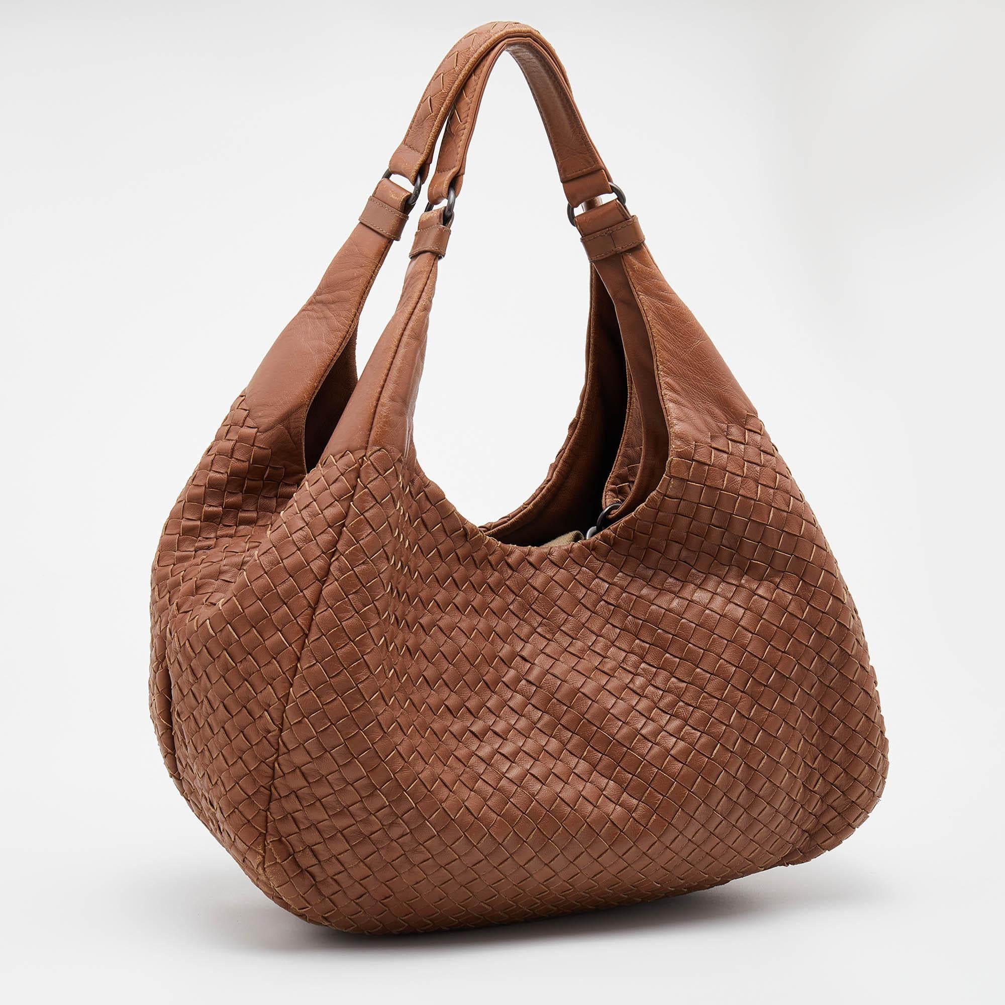 Women's Bottega Veneta Brown Intrecciato Leather Campana Hobo