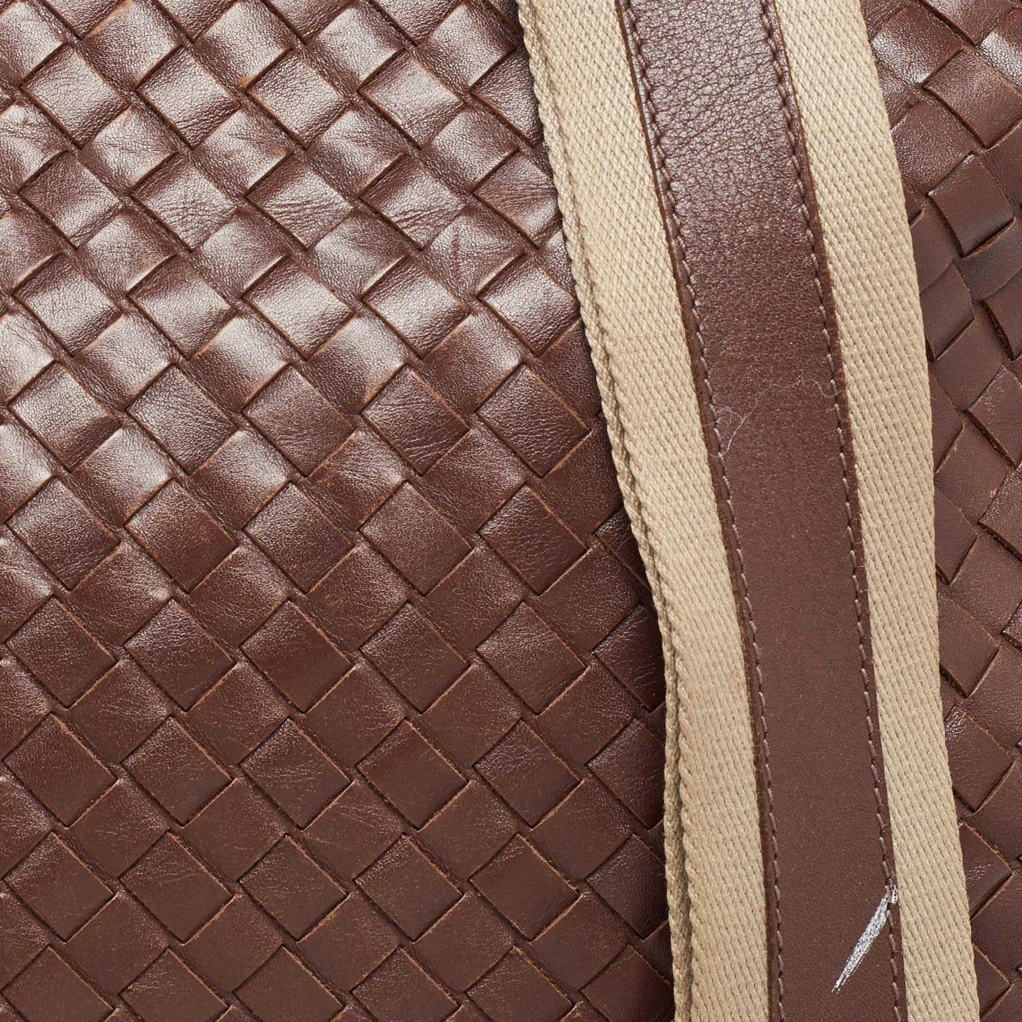 Bottega Veneta Brown Intrecciato Leather Messenger Bag 2