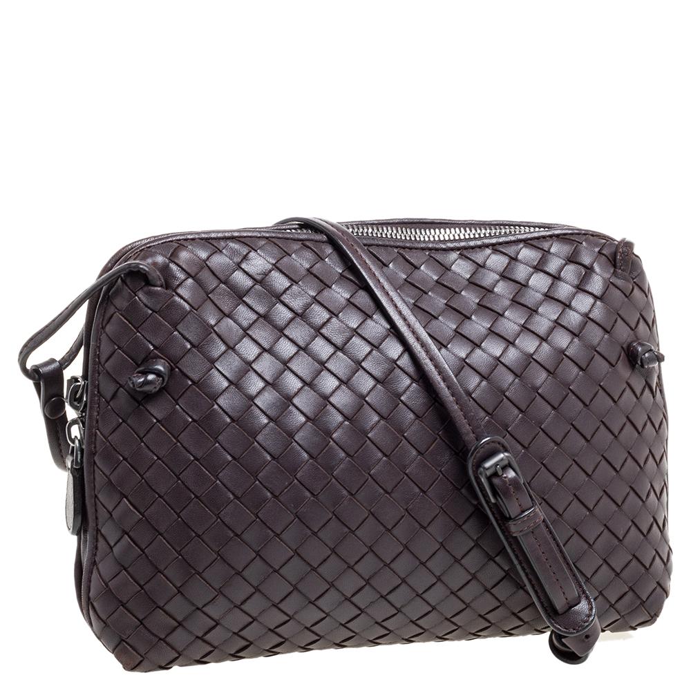 Bottega Veneta Brown Intrecciato Leather Nodini Crossbody Bag In Good Condition In Dubai, Al Qouz 2