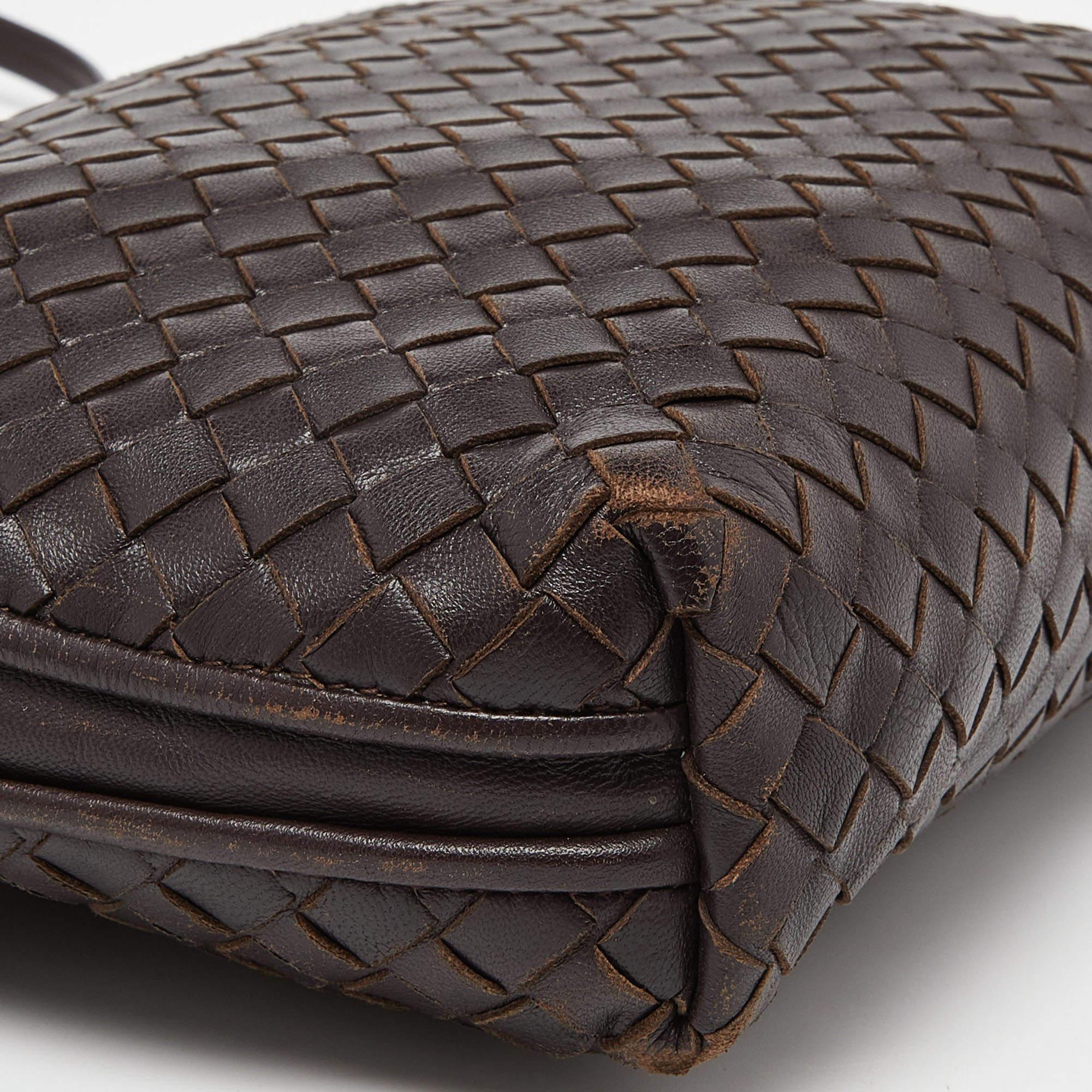 Bottega Veneta Brown Intrecciato Leather Nodini Crossbody Bag For Sale 2