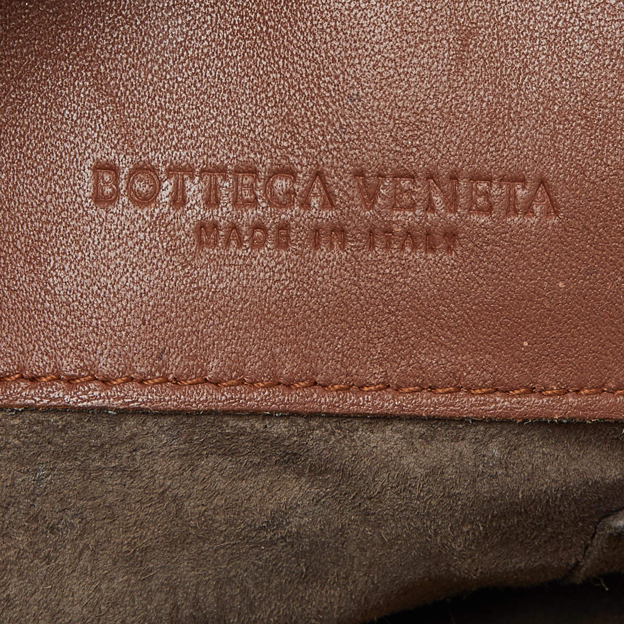 Bottega Veneta Brown Intrecciato Leather Olimpia Shoulder Bag For Sale 5