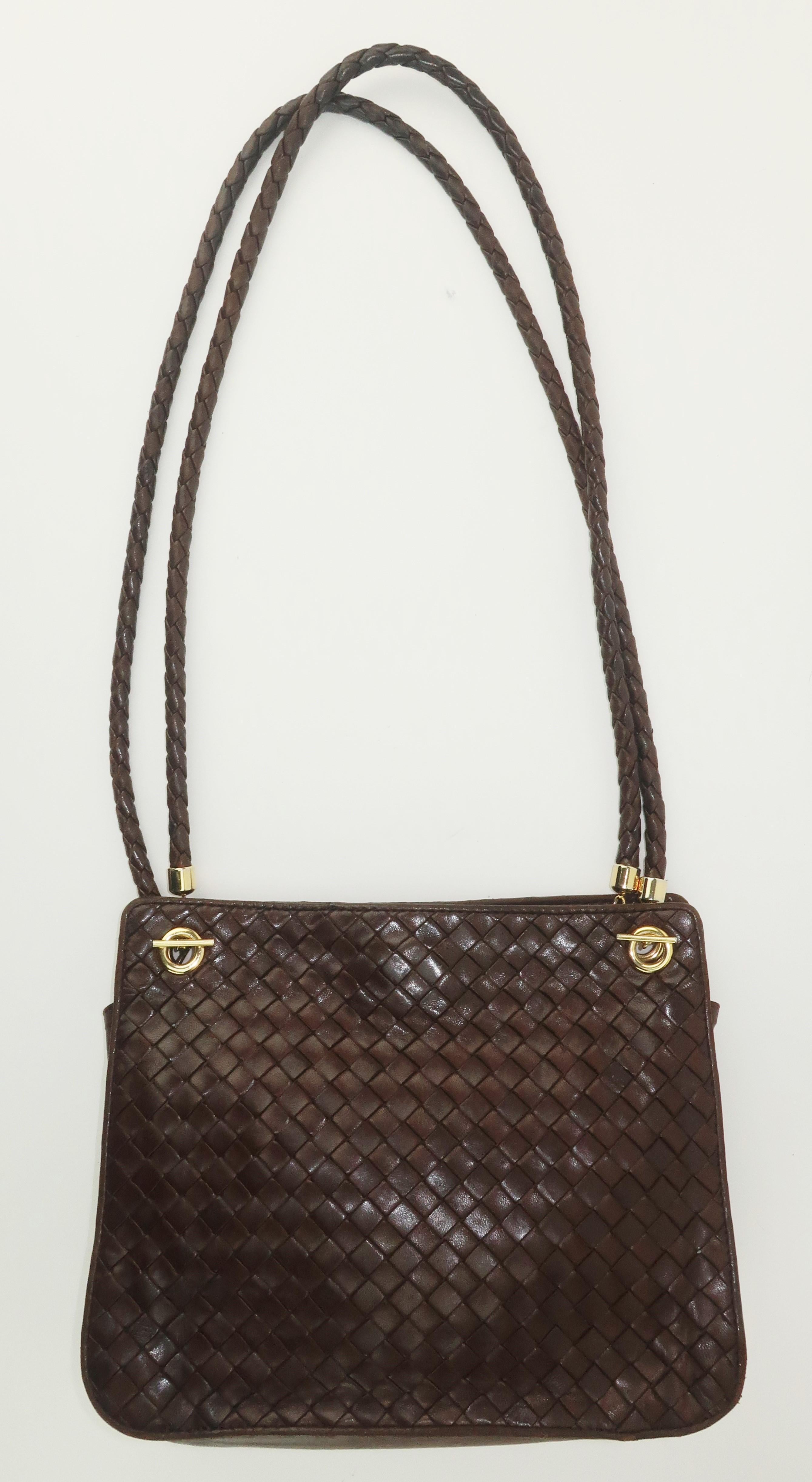 'When your own initials are enough' ... the iconic philosophy of the Italian fashion house, Bottega Veneta.  Bottega's unique 'intrecciato' woven leather design speaks volumes about style and quality without the necessity of a logo.  This beautiful
