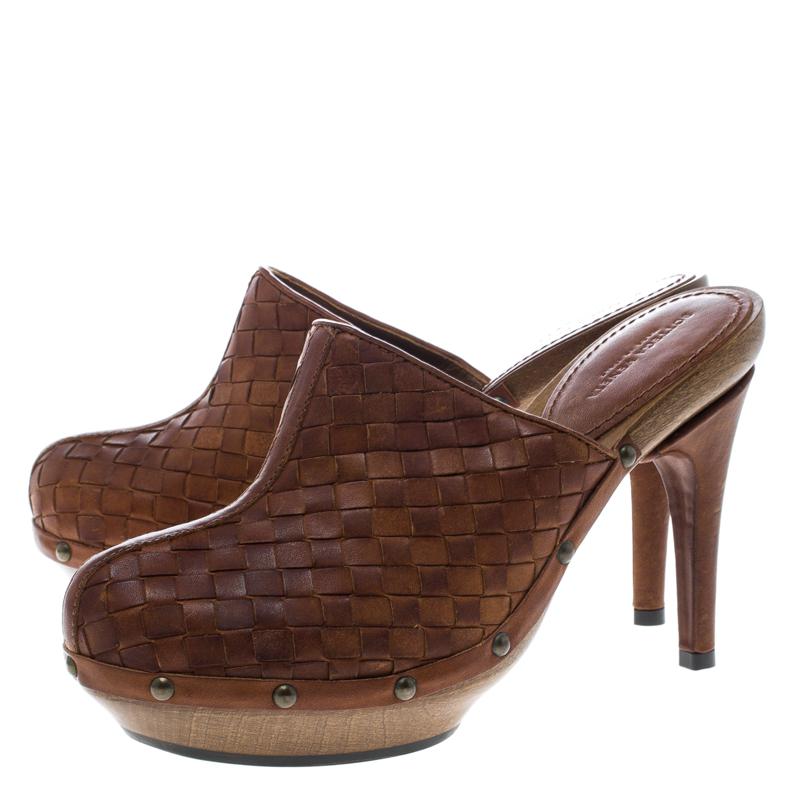 Bottega Veneta Brown Intrecciato Leather Wooden Platform Clogs Size 38 1