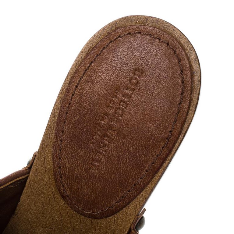 bottega clogs