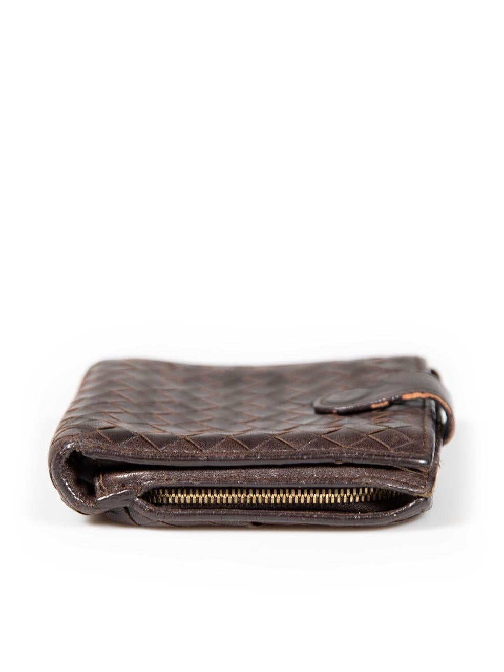 Women's Bottega Veneta Brown Leather Intrecciato Wallet For Sale