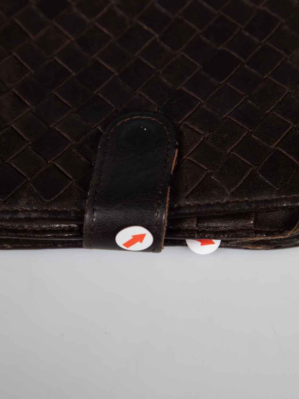 Bottega Veneta Brown Leather Intrecciato Wallet For Sale 3