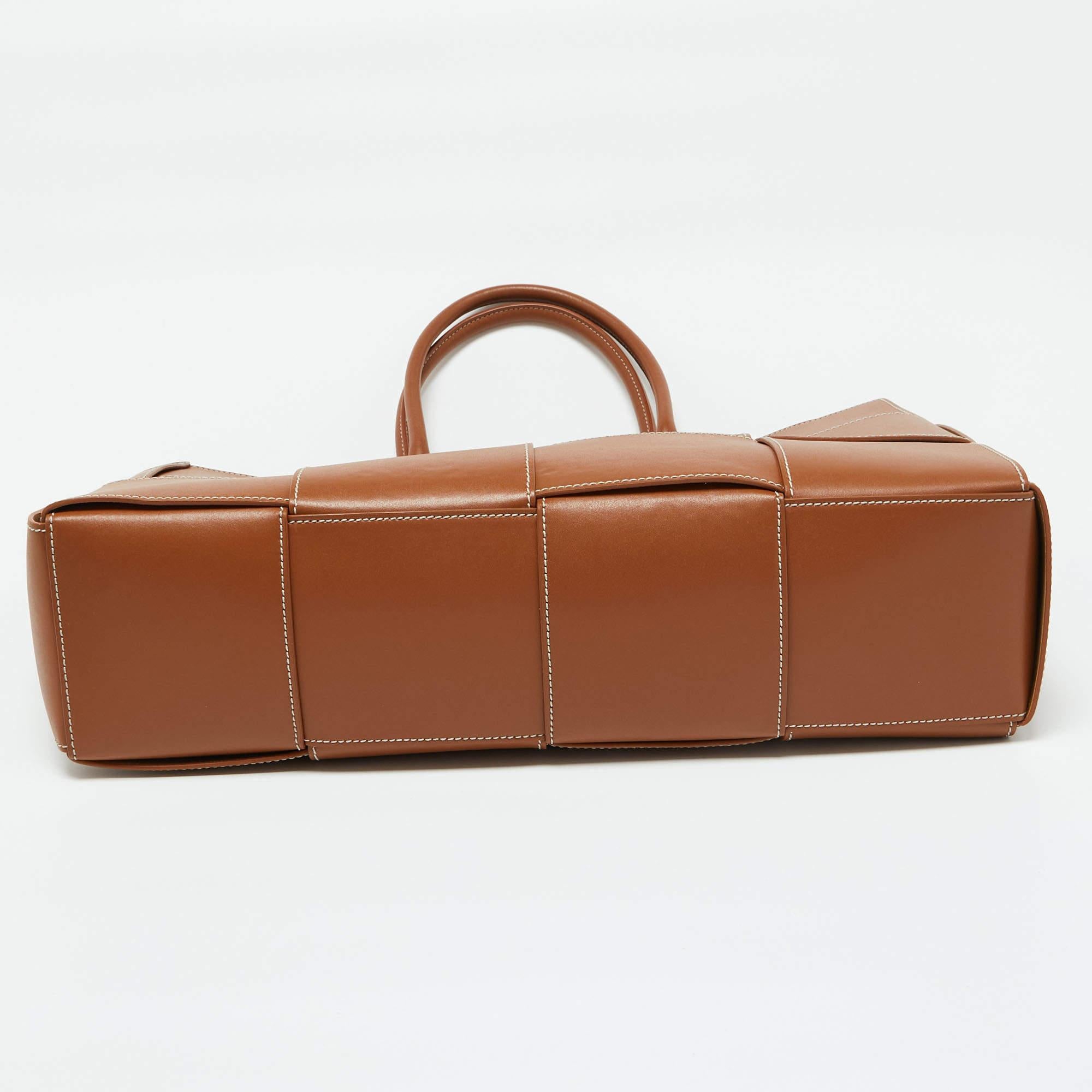 Bottega Veneta Brown Leather Large Arco Tote 3