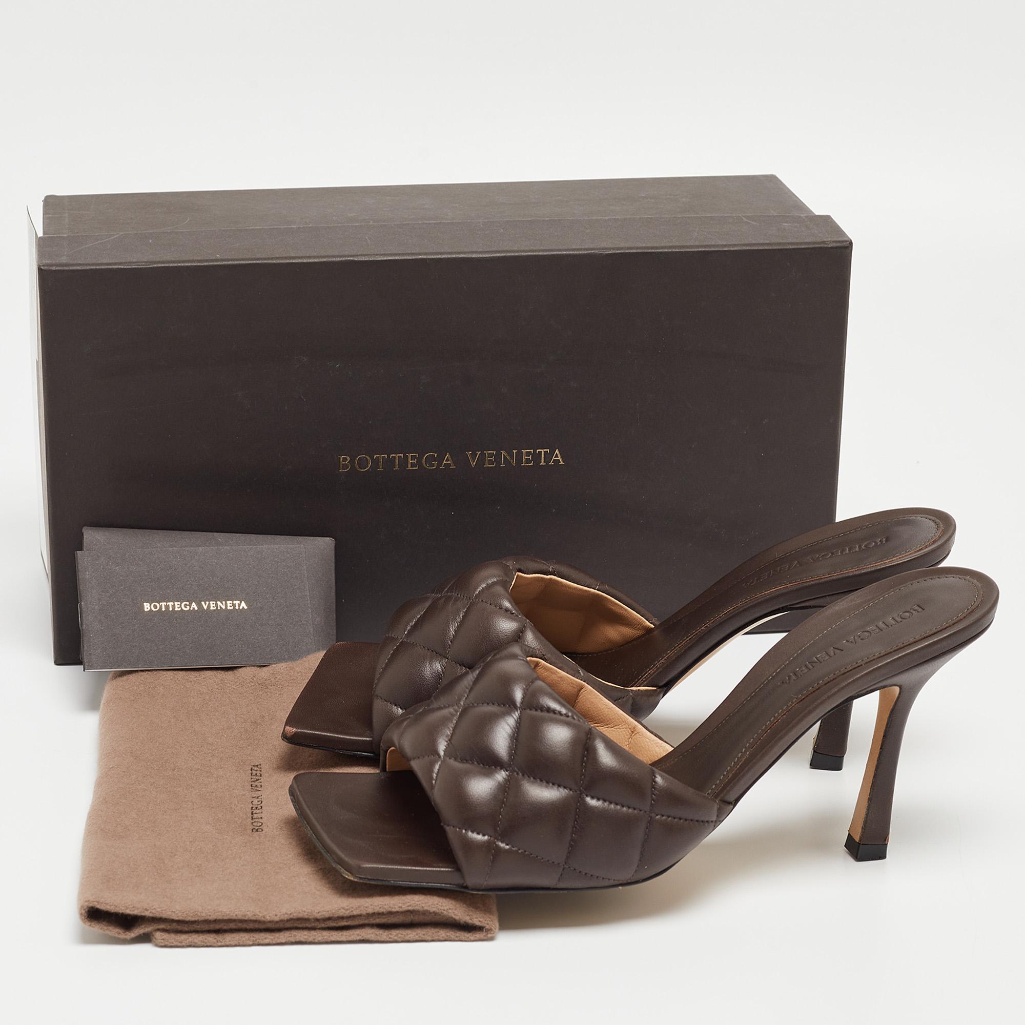 Bottega Veneta Brown Leather Lido Slides Size 39 For Sale 5