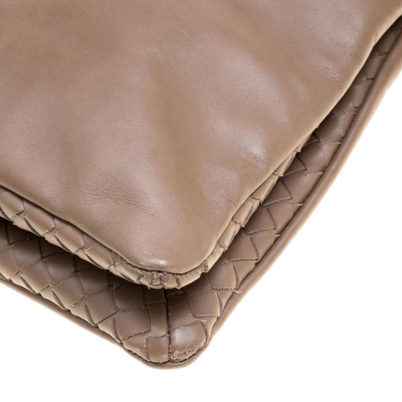 Bottega Veneta Brown Leather Messenger Bag 3