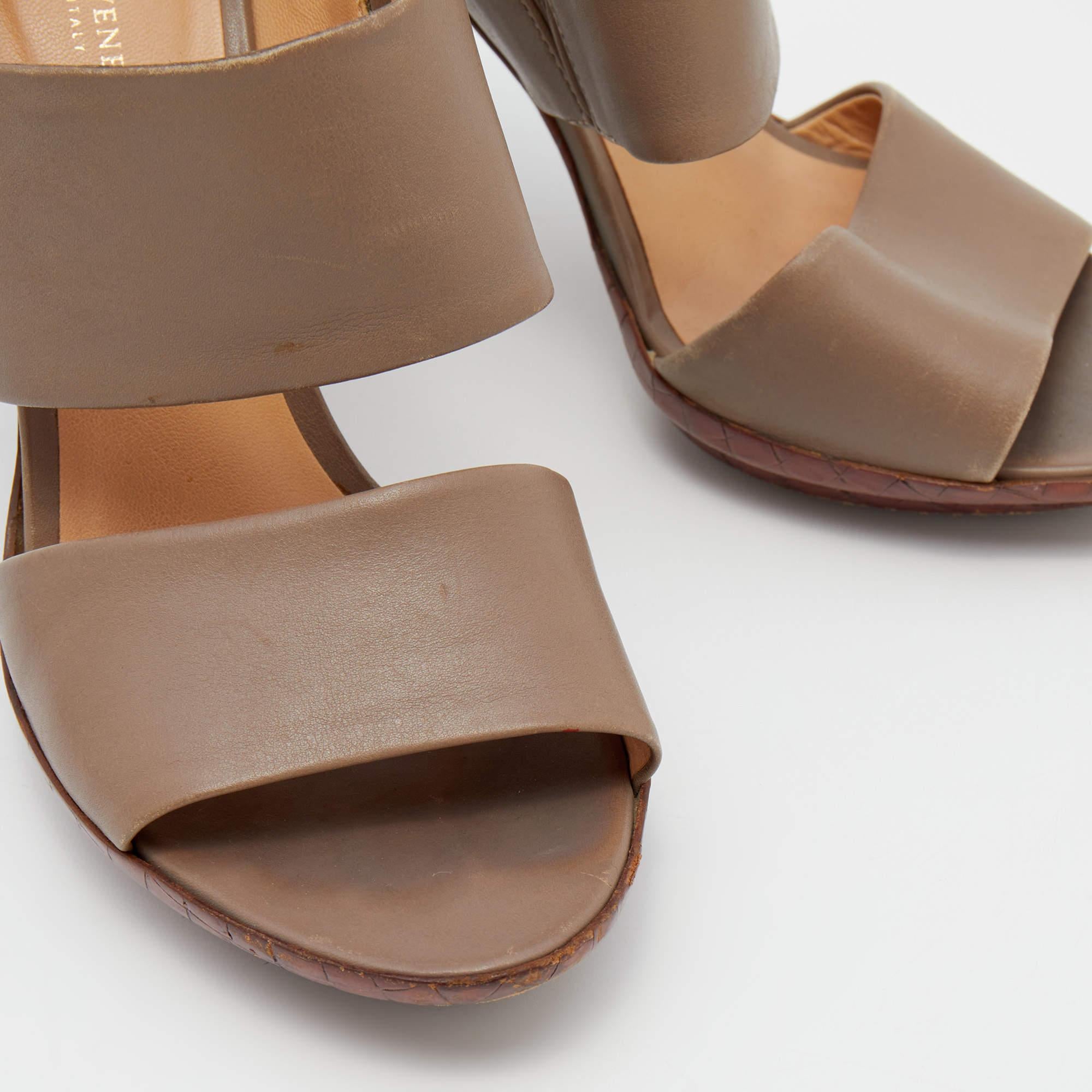 Bottega Veneta Brown Leather Platform Sandals Size 36 3
