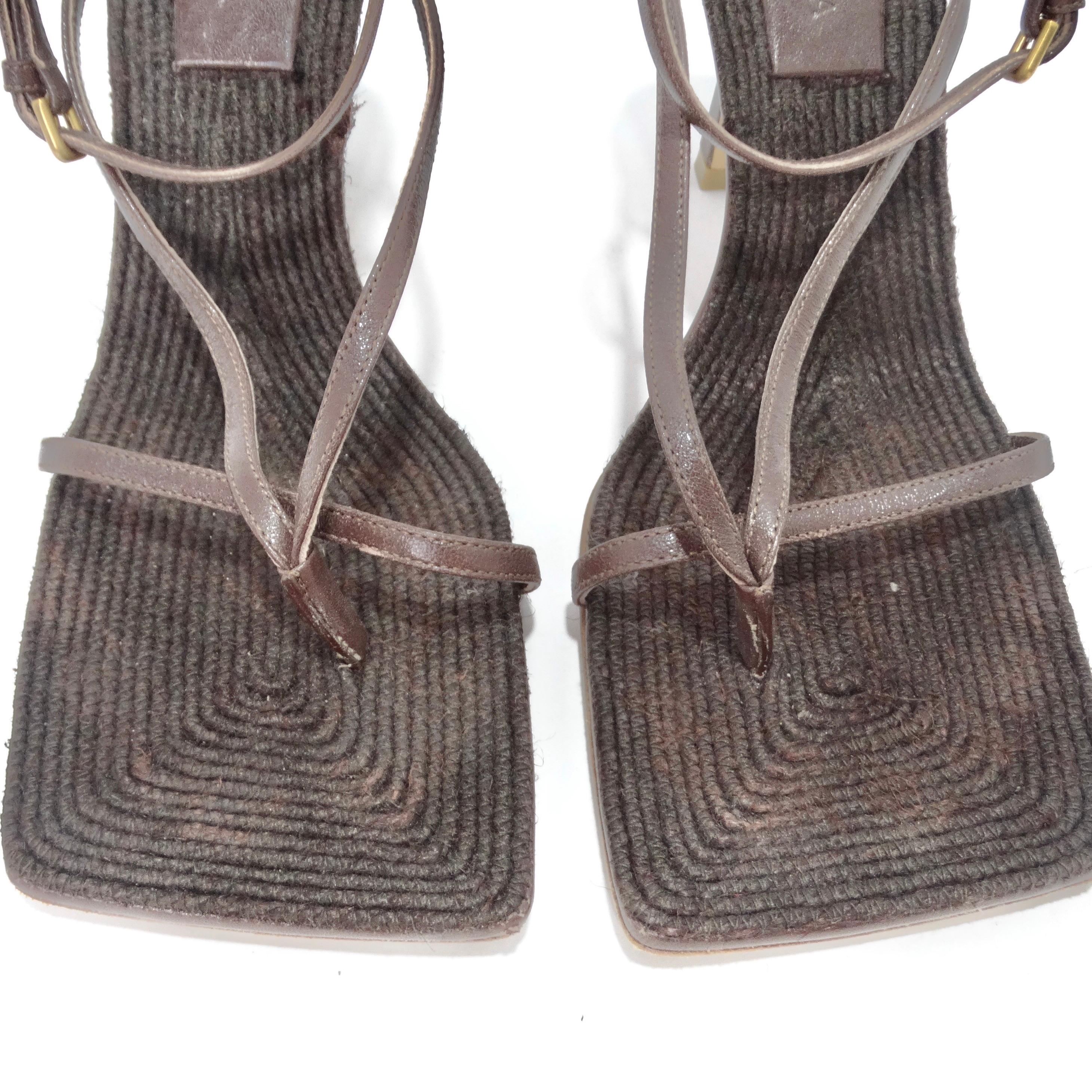 Bottega Veneta - Chaussures à talons carrés en cuir Brown en vente 1