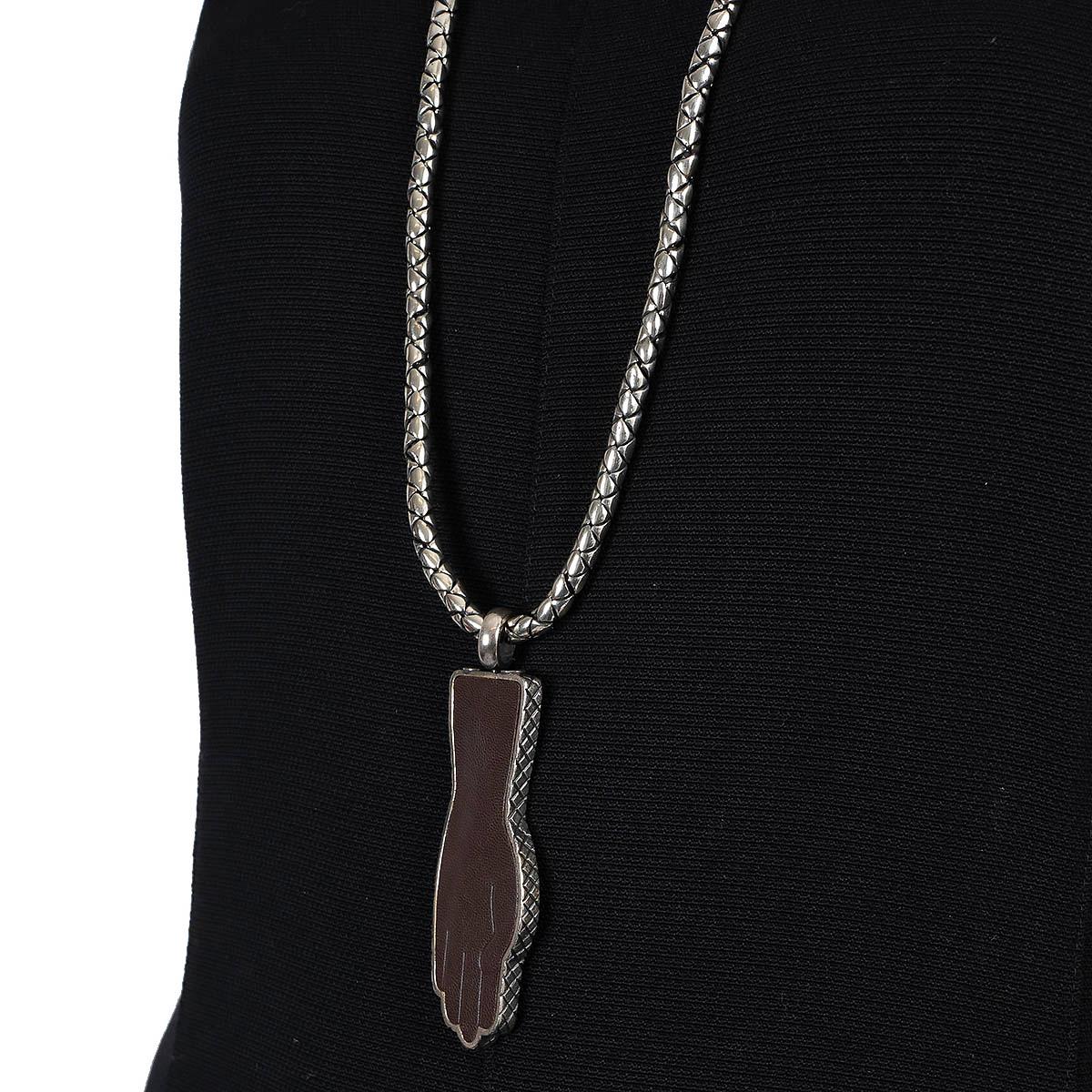 Bottega Veneta collana in pelle marrone e argento STERLINGA In condizioni ottime in vendita a Zürich, CH