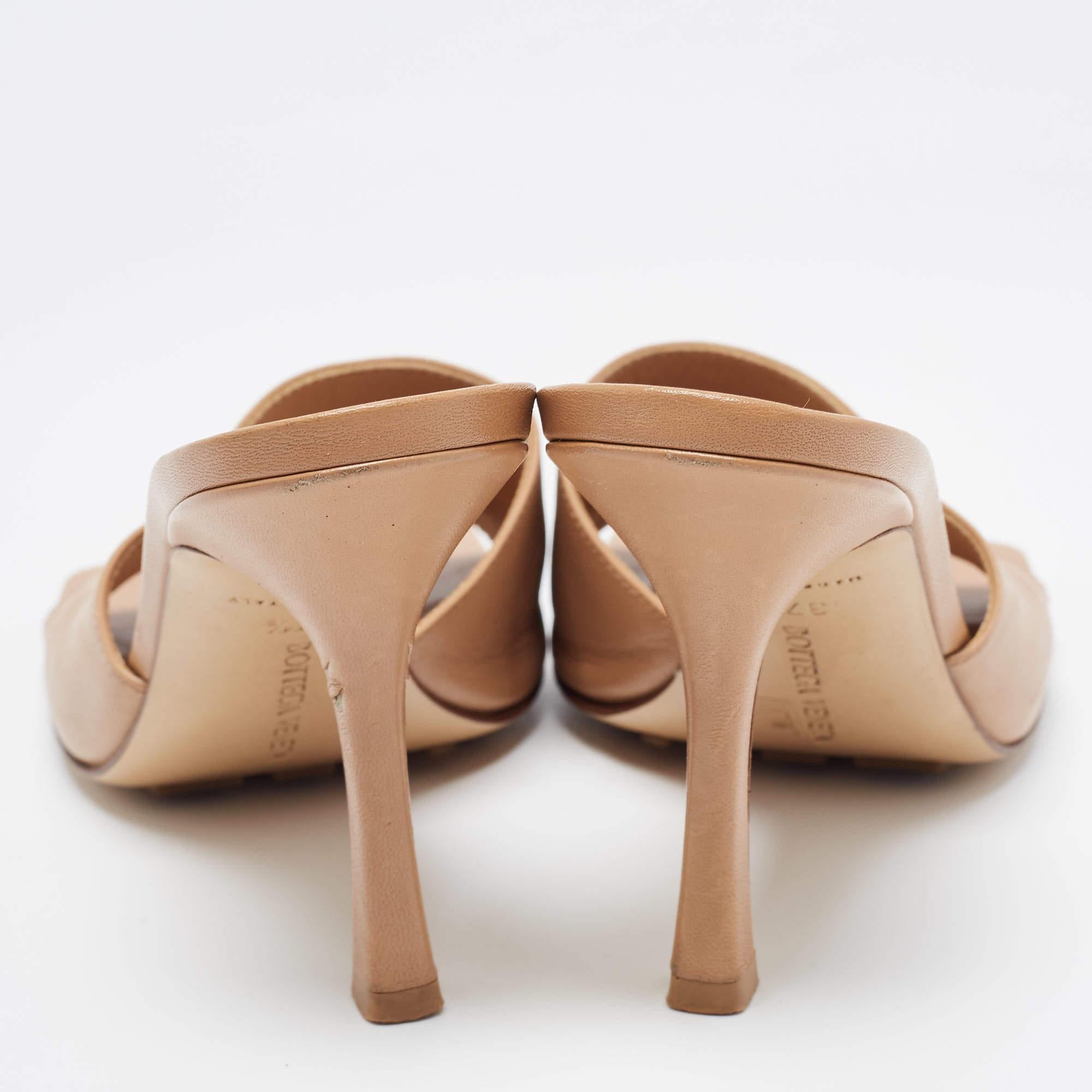 Beige Bottega Veneta Brown Leather Stretch Slide Sandals Size 37.5