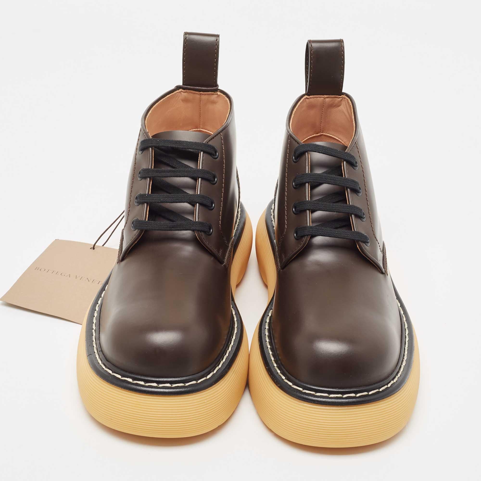 Bottega Veneta Brown Leather The Bounce Derby Boots Size 41 In New Condition In Dubai, Al Qouz 2