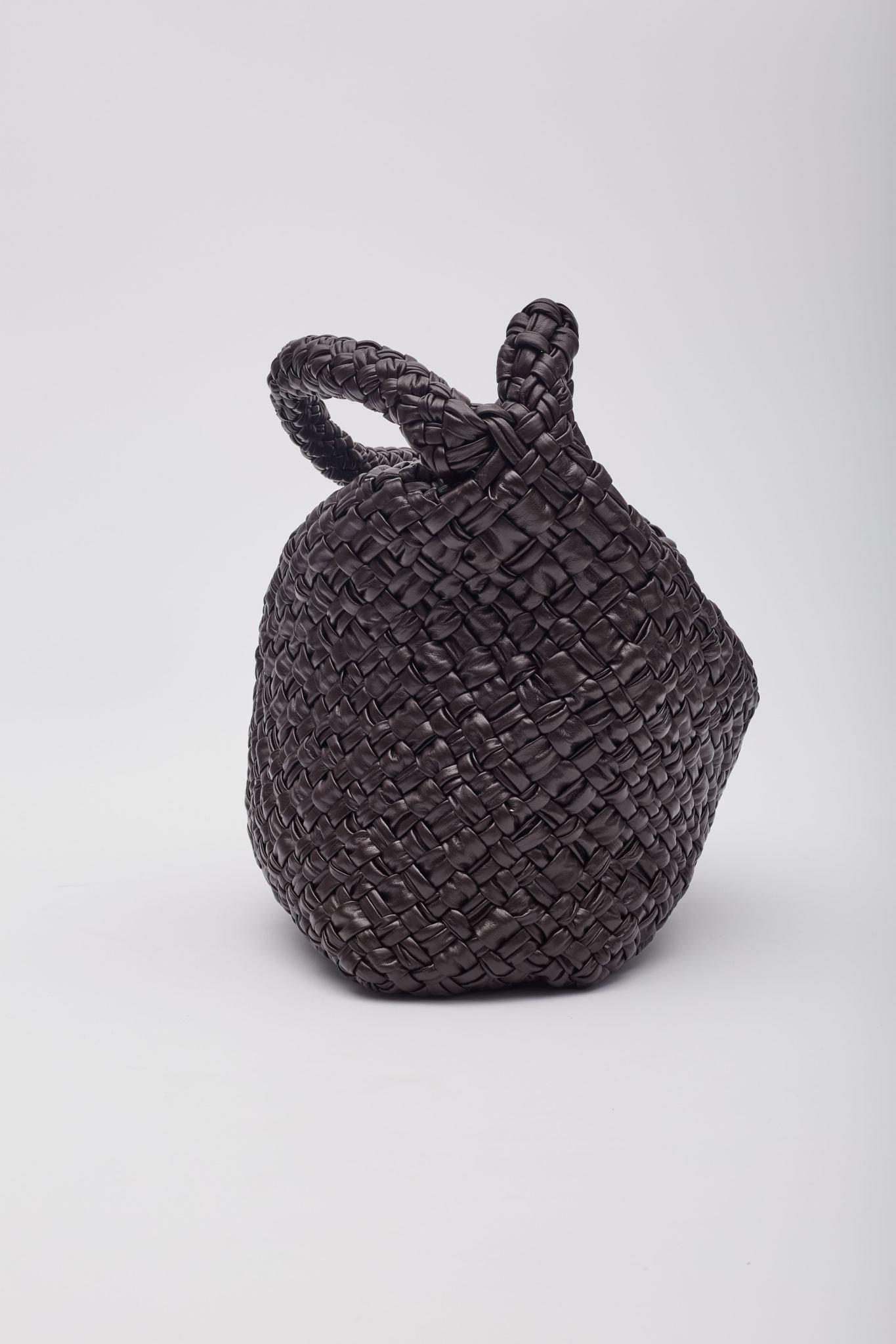 Women's Bottega Veneta Brown Leather Tosca Hobo Bag XL For Sale