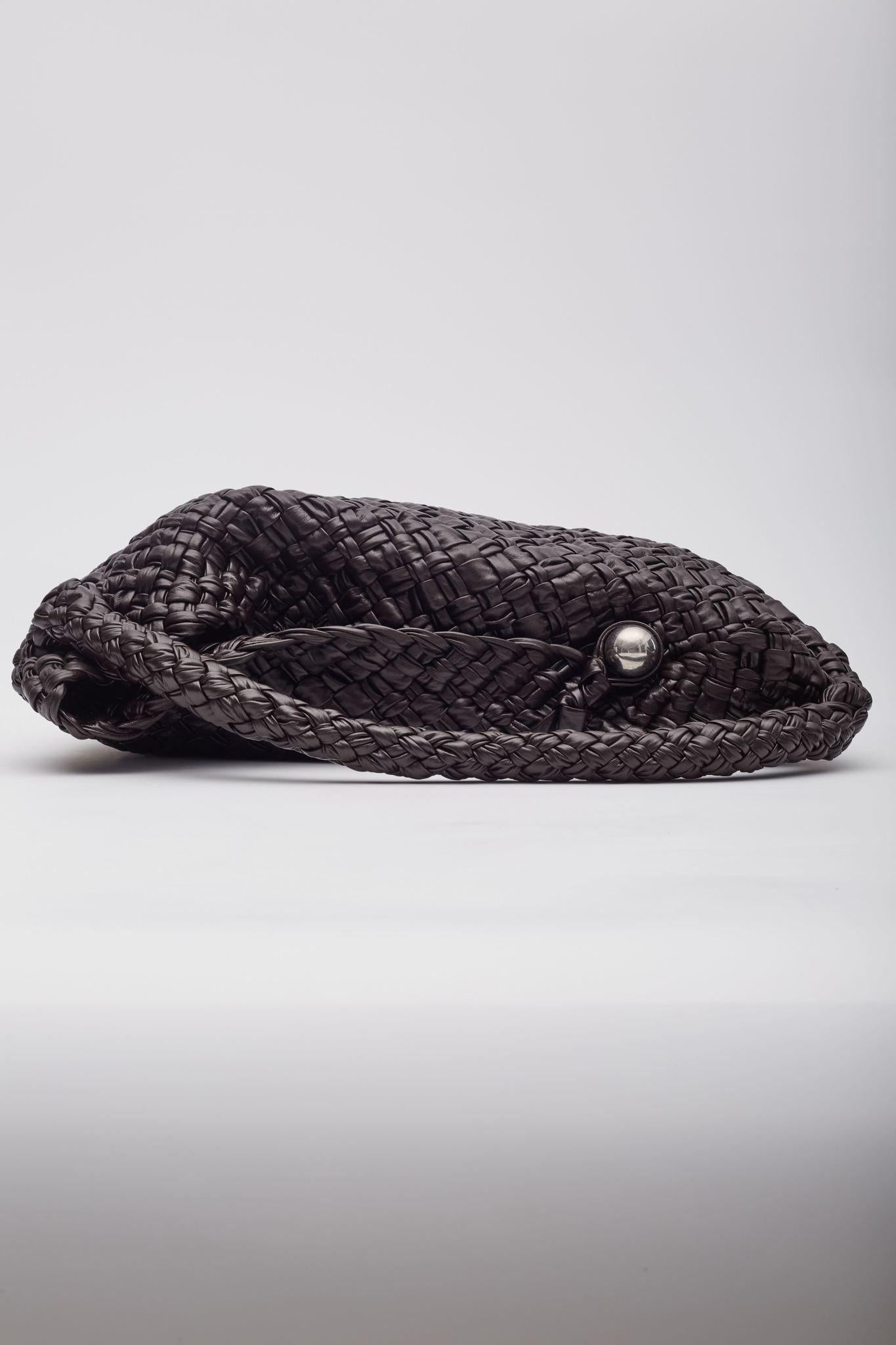 Bottega Veneta Brown Leather Tosca Hobo Bag XL For Sale 2