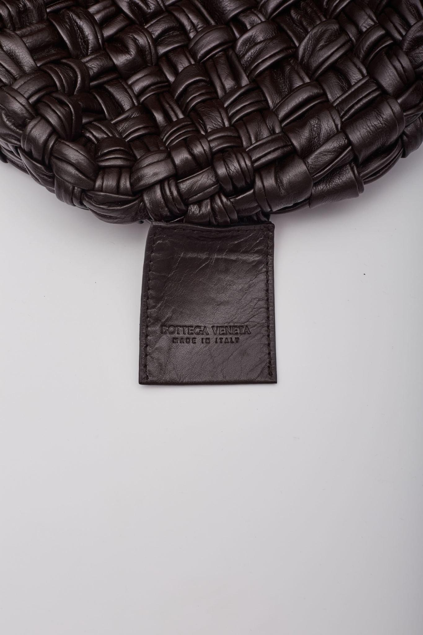 Bottega Veneta Brown Leather Tosca Hobo Bag XL For Sale 4