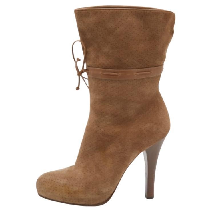 Bottega Veneta - Bottes mi-mollets en cuir et daim perforé - Brown - Taille 36.5