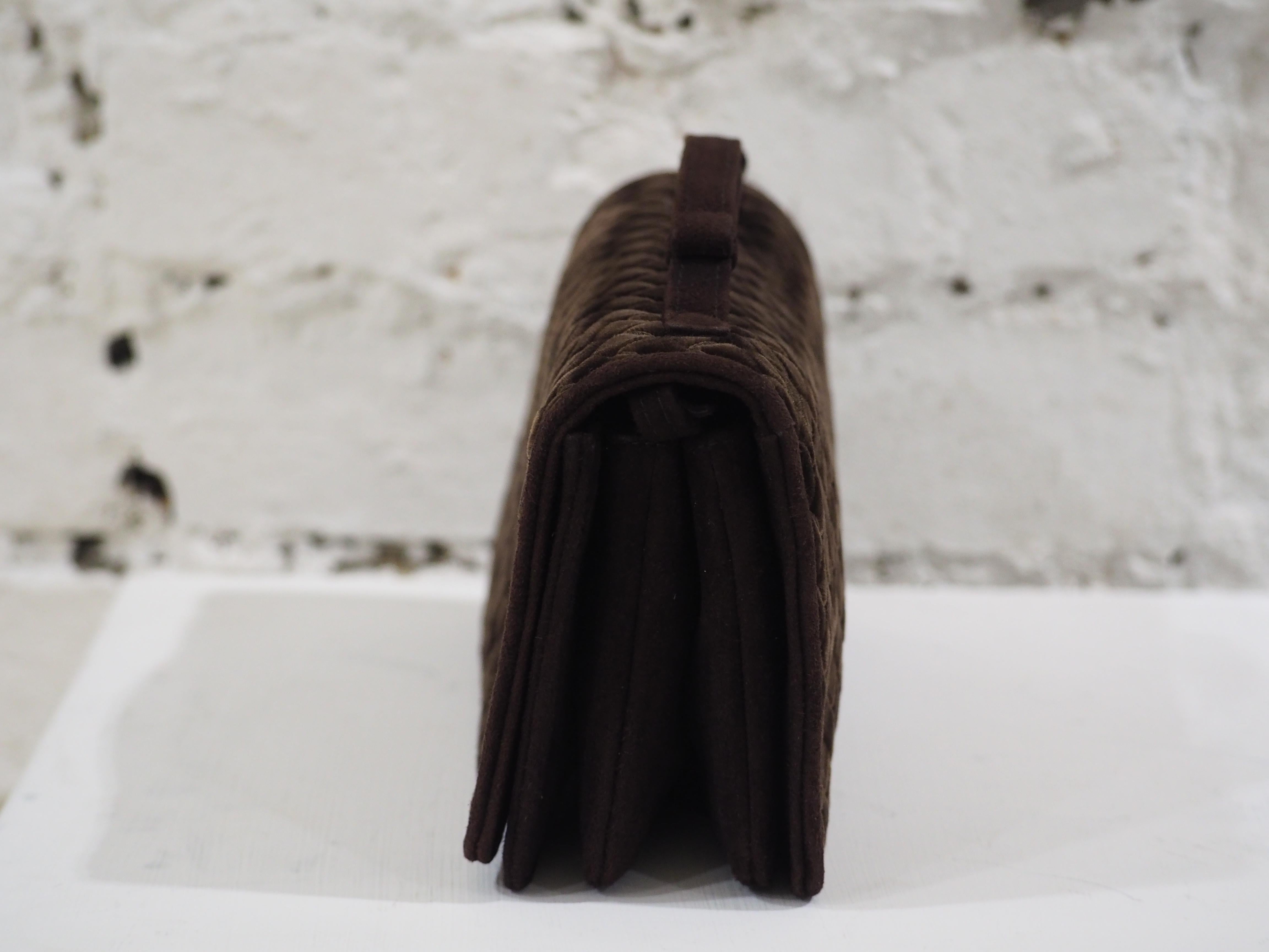 Bottega Veneta brown velvet pochette In Good Condition In Capri, IT