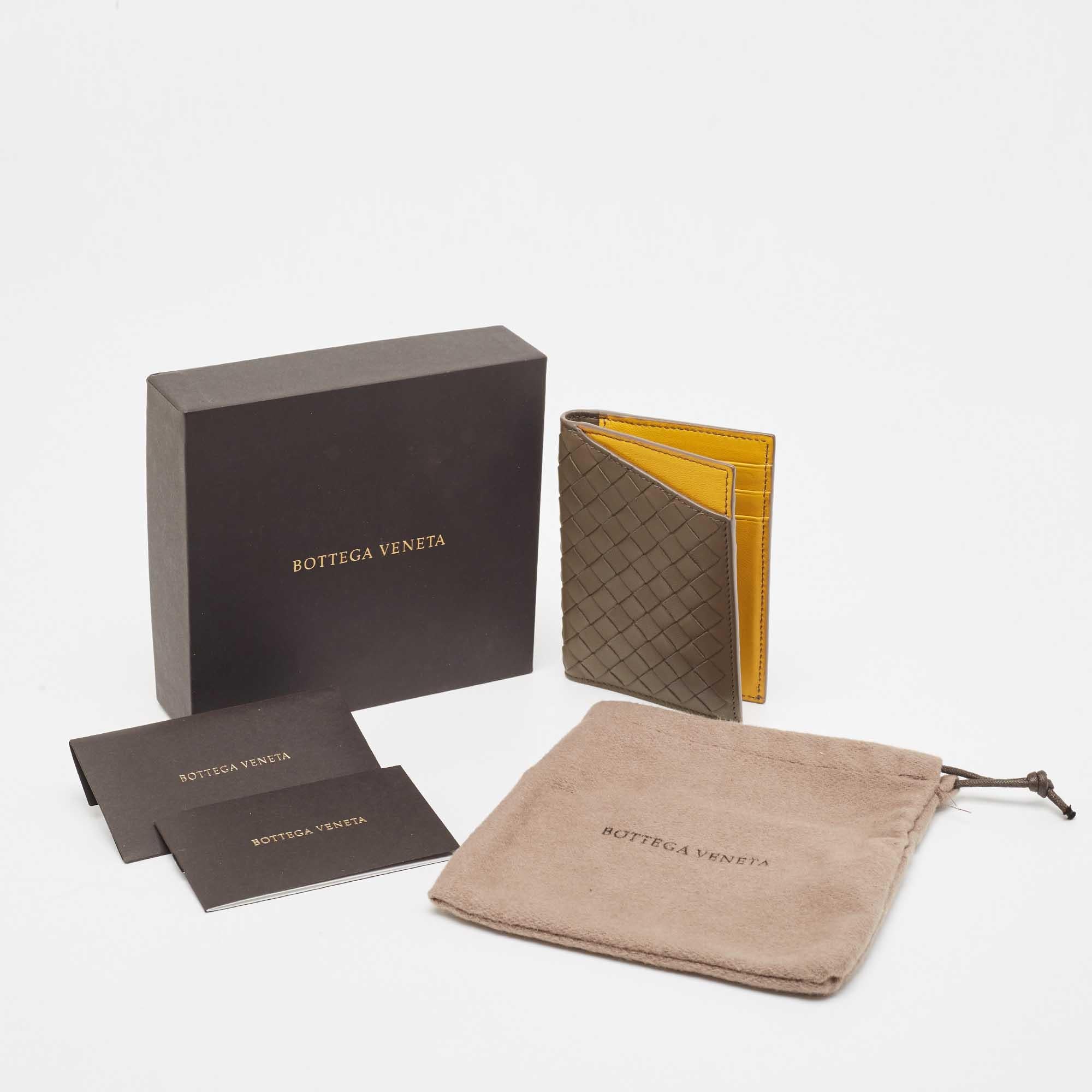 Bottega Veneta Brown/Yellow Intrecciato Leather Bifold Card Case 10