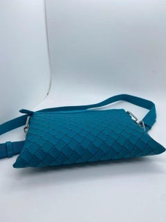 Bottega Veneta Buffer Shoulder Bag Blue Rubber ZIP