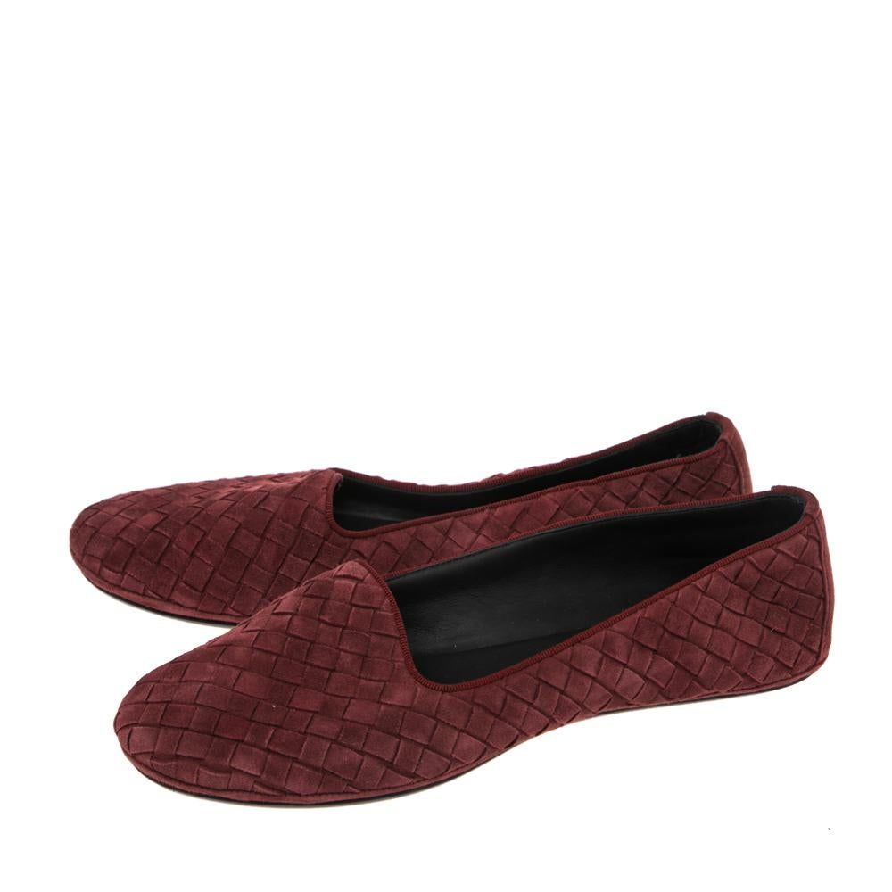 Bottega Veneta Burgundy Intrecciato Leather Ballet Flats Size 36.5 In Excellent Condition In Dubai, Al Qouz 2