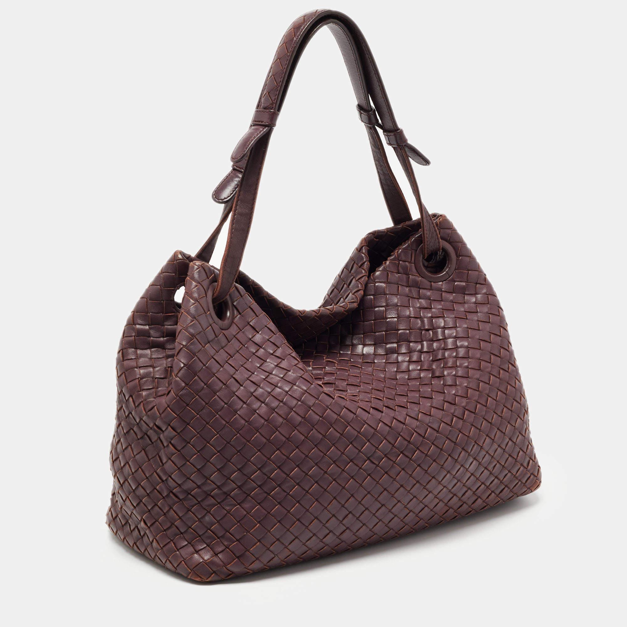 Women's Bottega Veneta Burgundy Intrecciato Leather Bella Tote