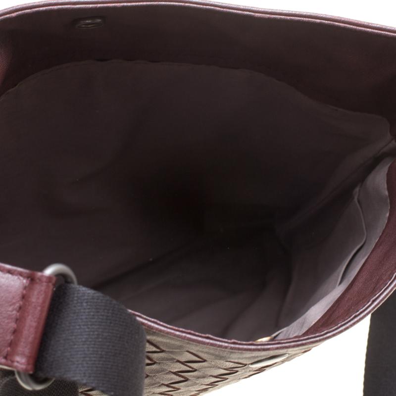 Bottega Veneta Burgundy Intrecciato Leather Crossbody Bag 2