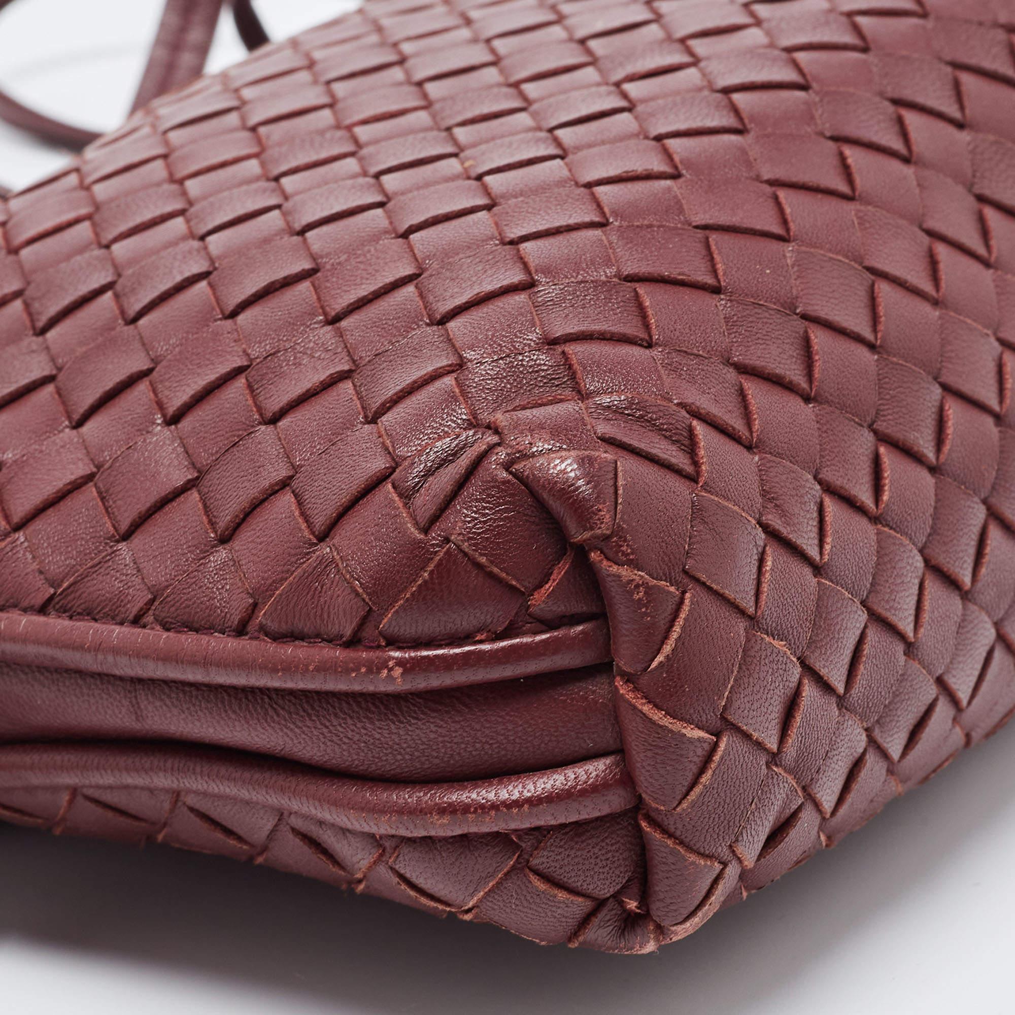 Donna Bottega Veneta Borsa a tracolla Nodini in pelle Intrecciato Borgogna
