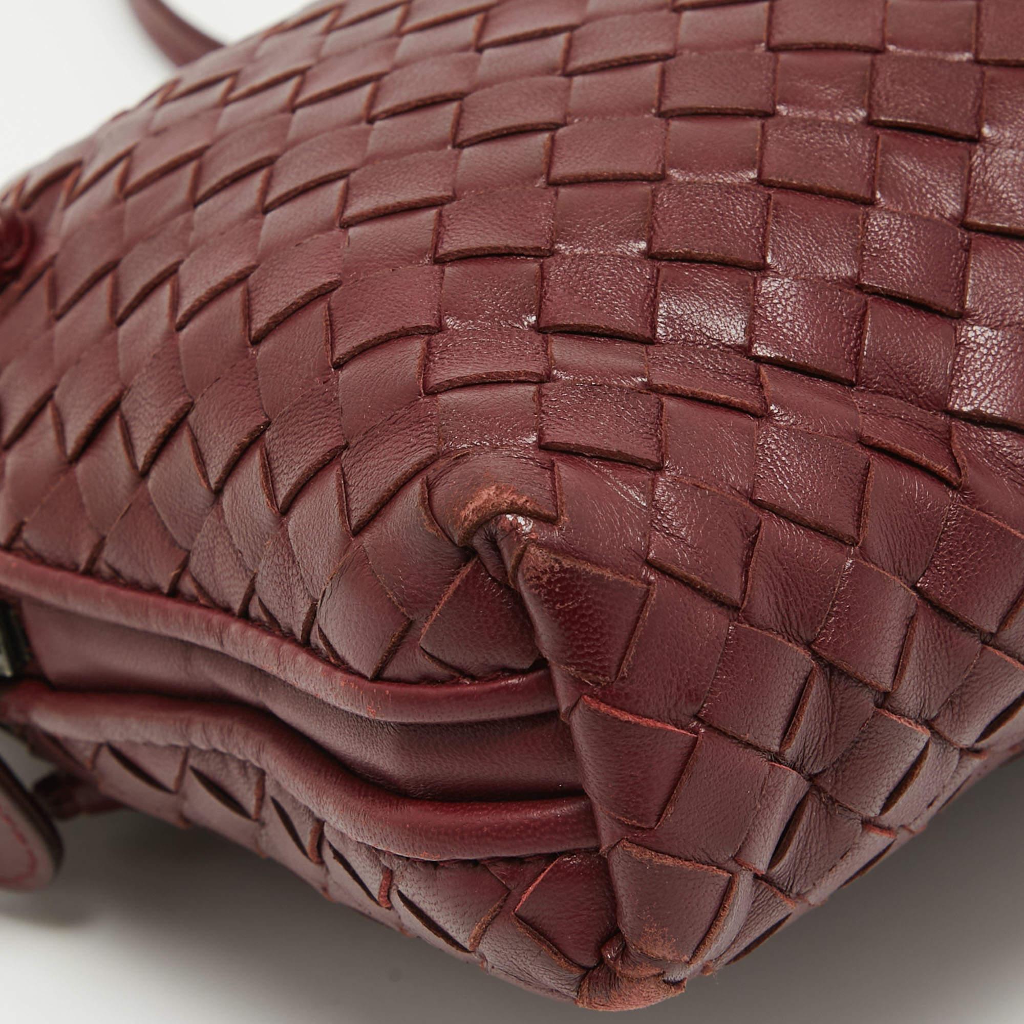 Bottega Veneta Burgundy Intrecciato Leather Nodini Crossbody Bag For Sale 5