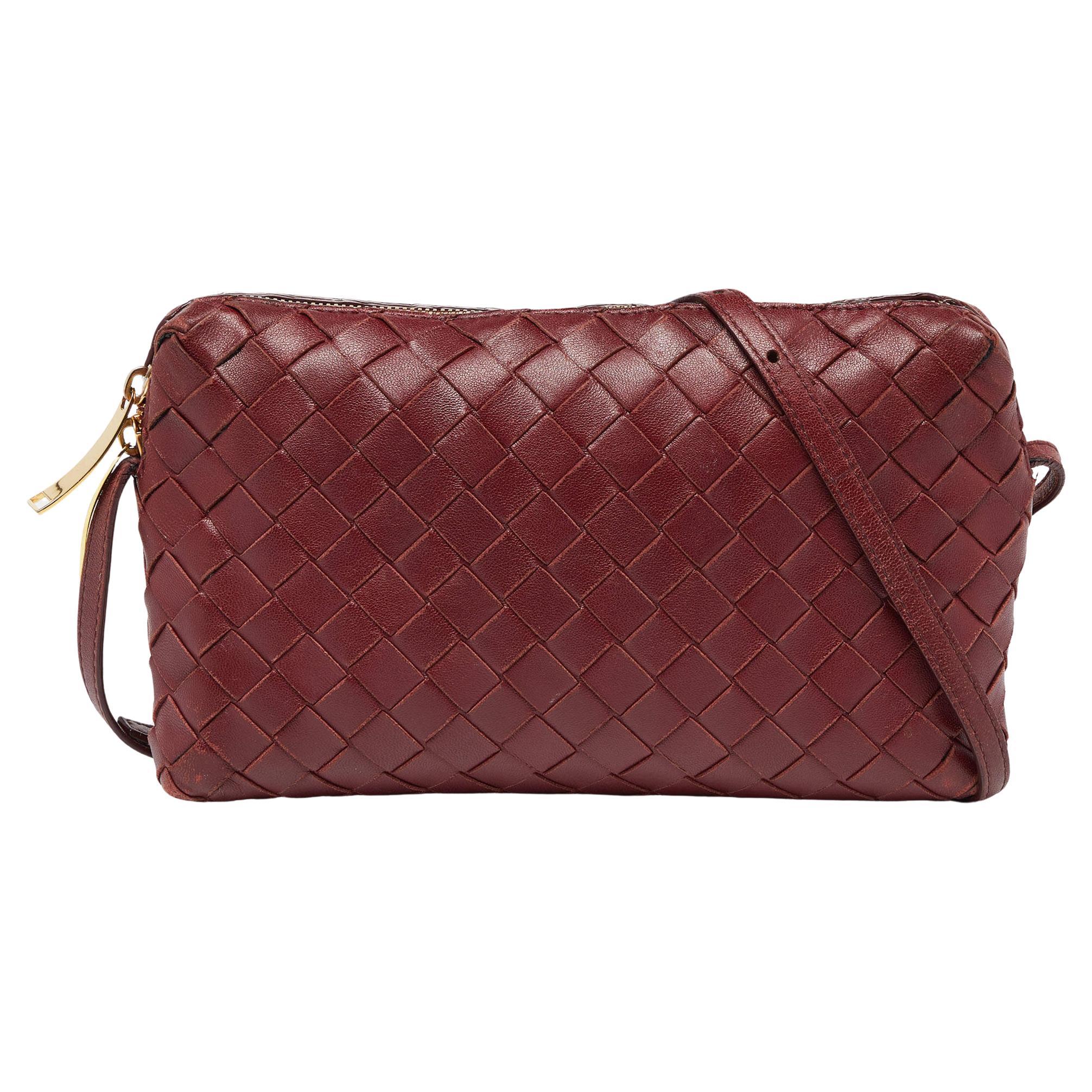 Bottega Veneta Burgundy Intrecciato Leather Nodini Shoulder Bag For Sale