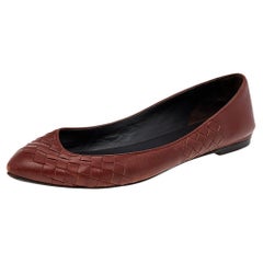 Bottega Veneta Burgundy Intrecciato Leather Pointed Toe Ballet Flats Size 38.5