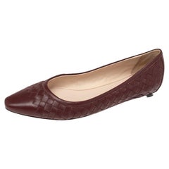Bottega Veneta Burgundy Intrecciato Leather Pointed-Toe Ballet Flats Size 38.5