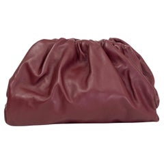 BOTTEGA VENETA burgundy leather THE POUCH OVERSIZED Clutch Bag Bordeaux