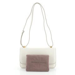 Bottega Veneta BV Classic Bag Smooth Calfskin Medium