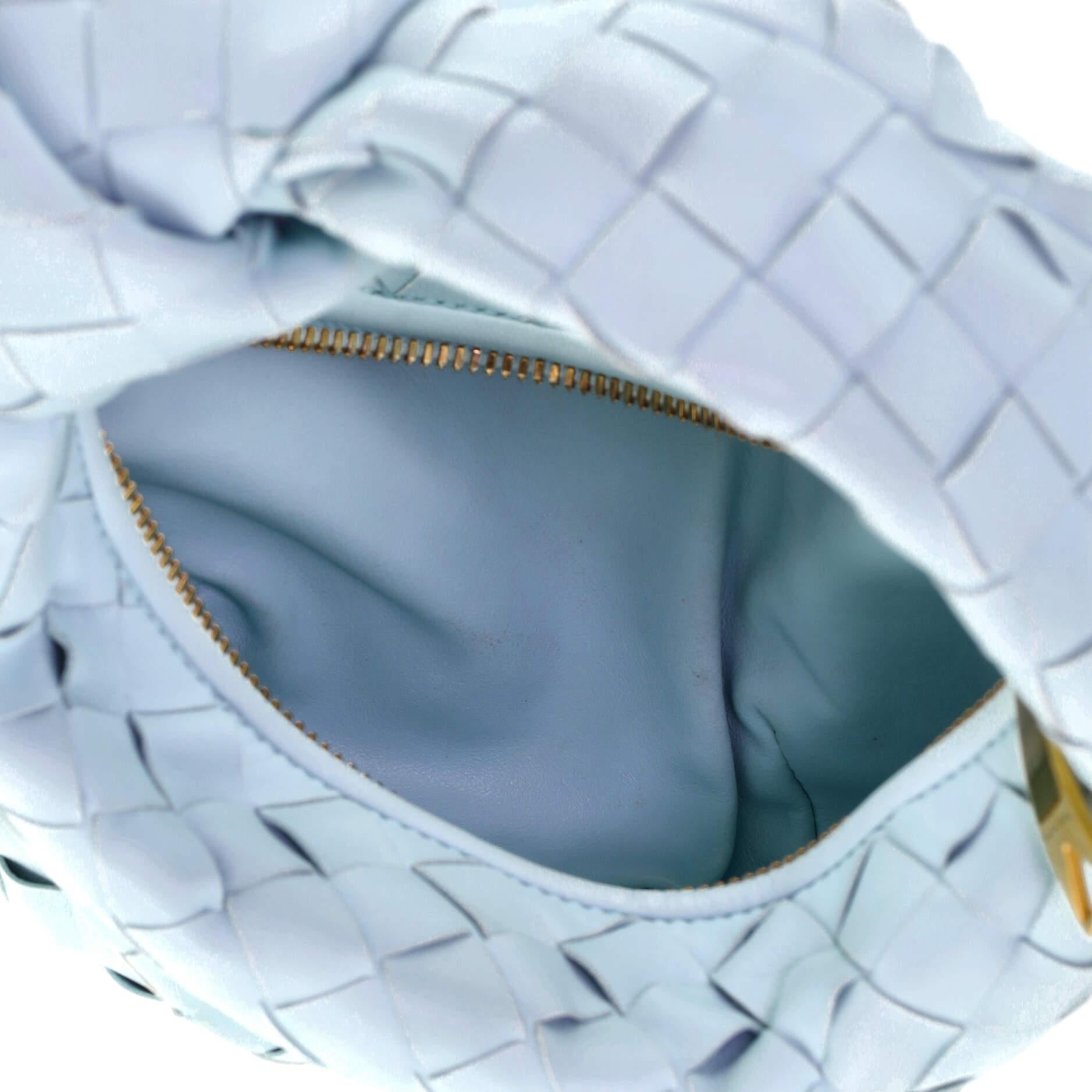 Bottega Veneta BV Jodie Hobo Intrecciato Nappa Mini In Good Condition In NY, NY
