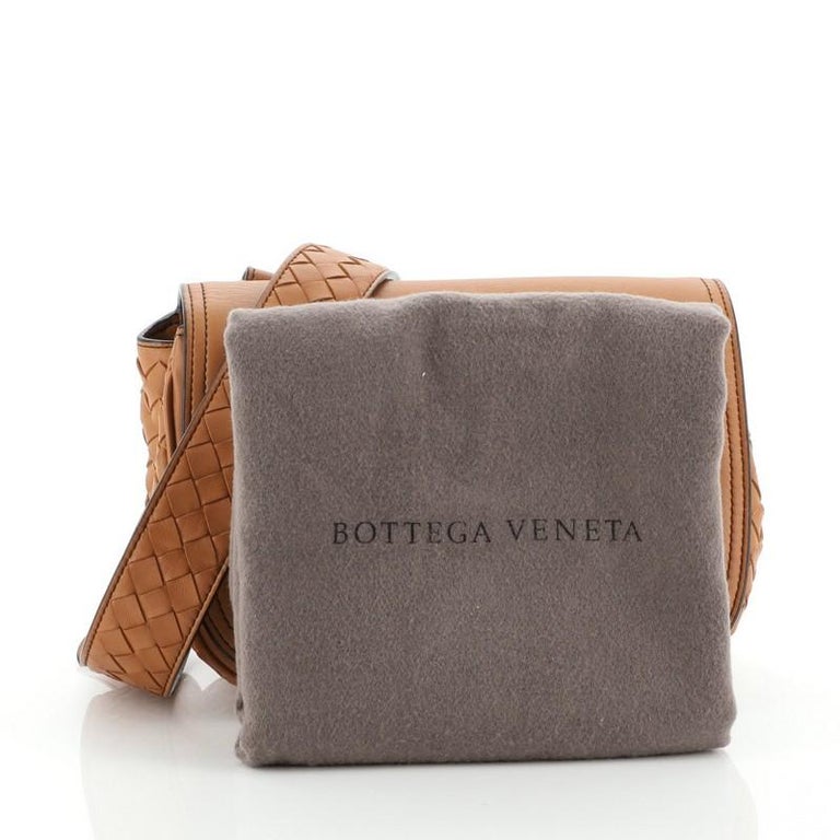 Bottega Veneta Bordeaux Intrecciato Lambskin Cassette Bag For Sale at  1stDibs