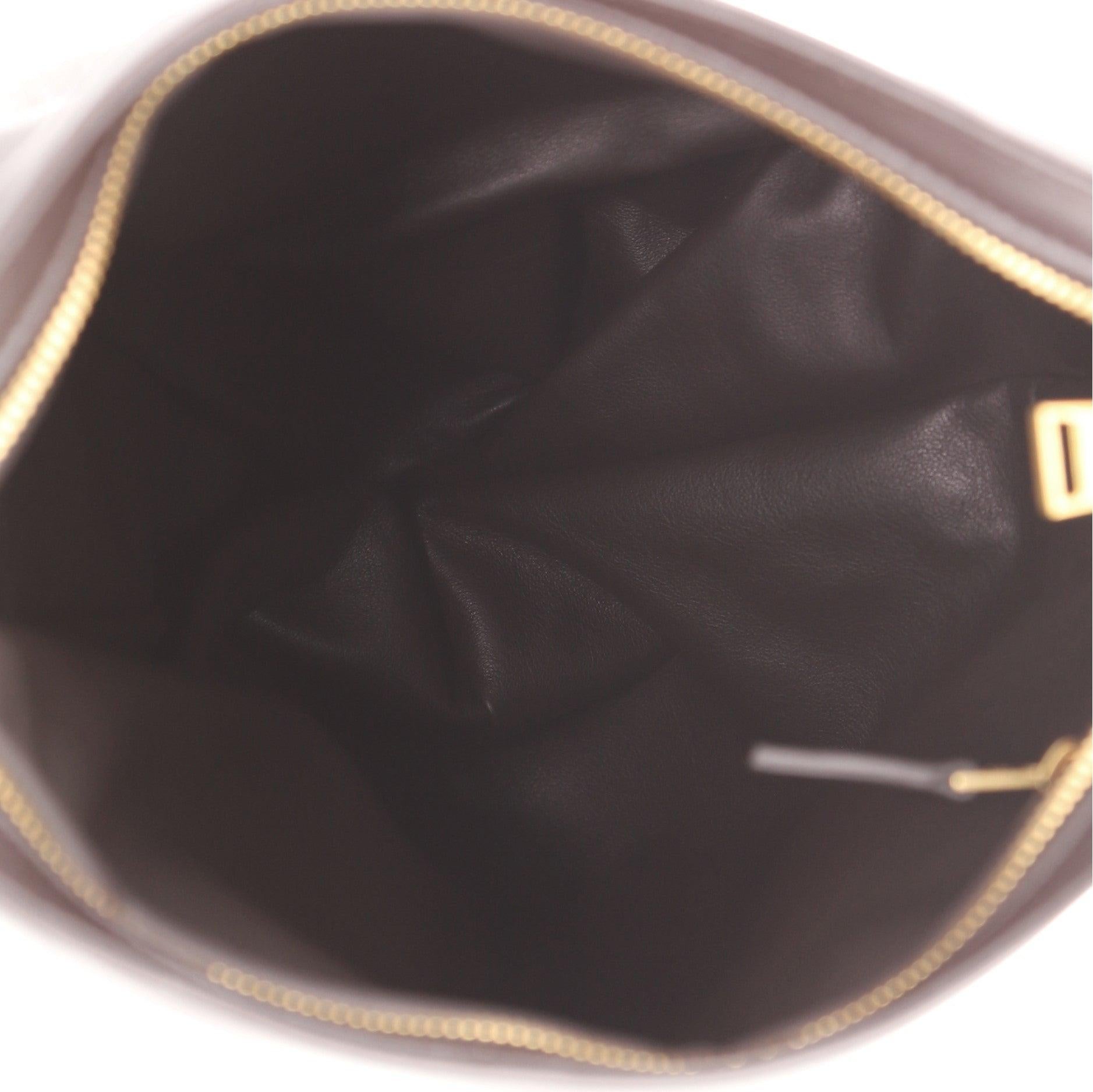 Bottega Veneta BV Twist Bag Leather Brown  In Good Condition For Sale In Irvine, CA
