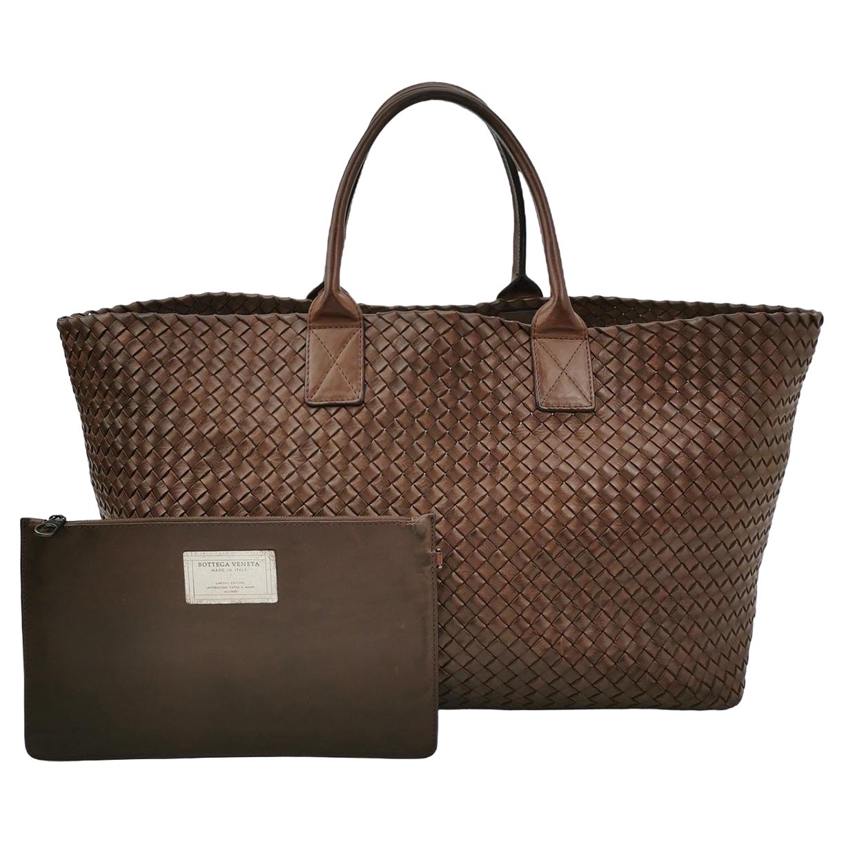 Bottega Veneta Cabat GM Intreccio Leather Tote Bag Chocolate Brown 43cm For Sale