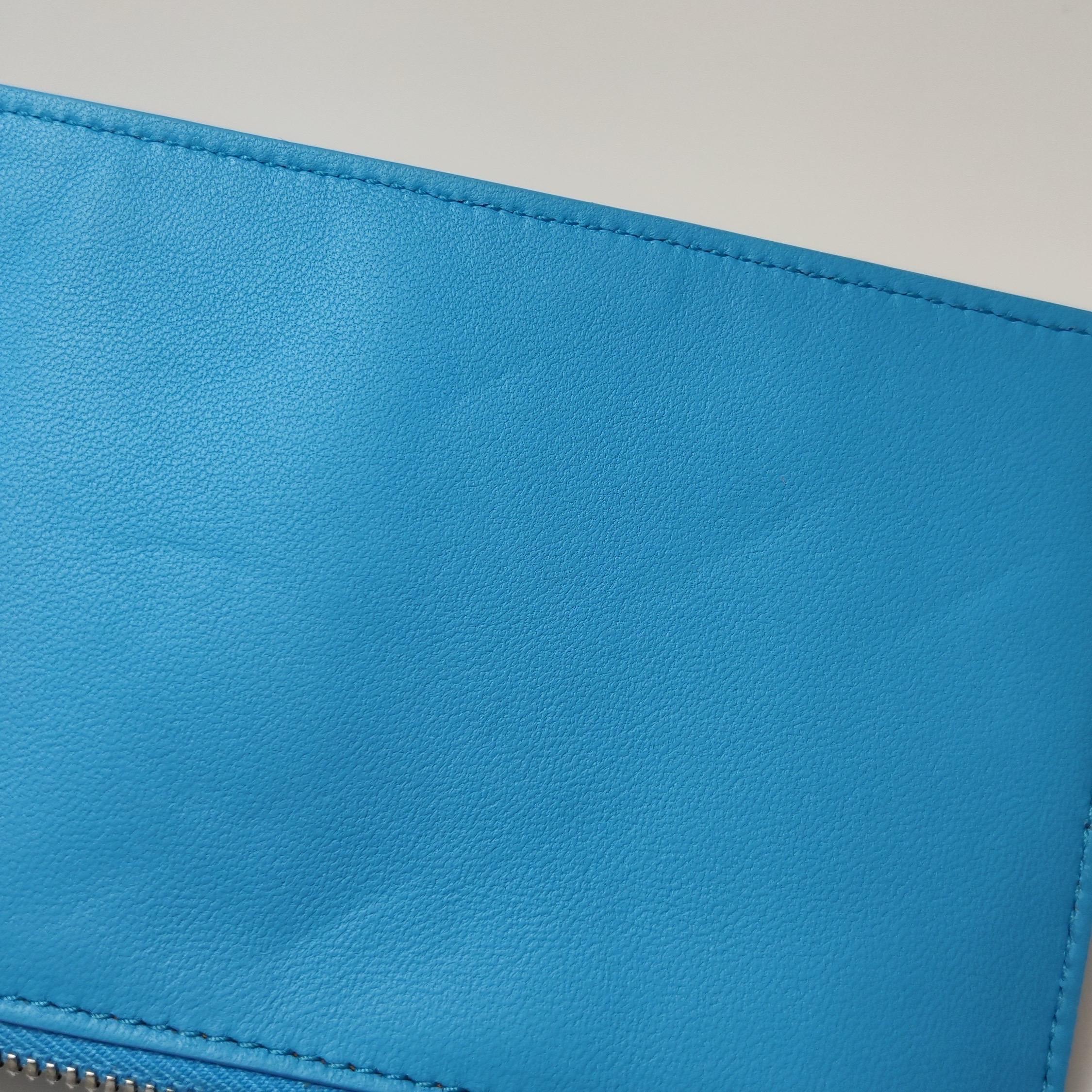 Bottega Veneta Cabat Large Bleu Large Intreccio Leather Brown Suede Tote Bag en vente 11
