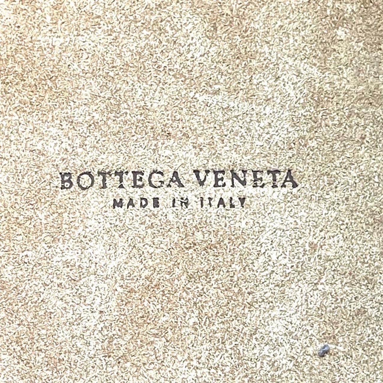 Bottega Veneta Cabat Large Bleu Large Intreccio Leather Brown Suede Tote Bag en vente 15