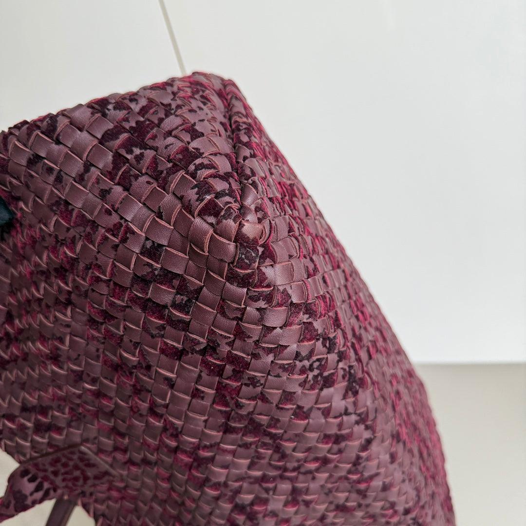 Bottega Veneta Cabat Large Intreccio Burgundy Leather and Velvet 40cm For Sale 3