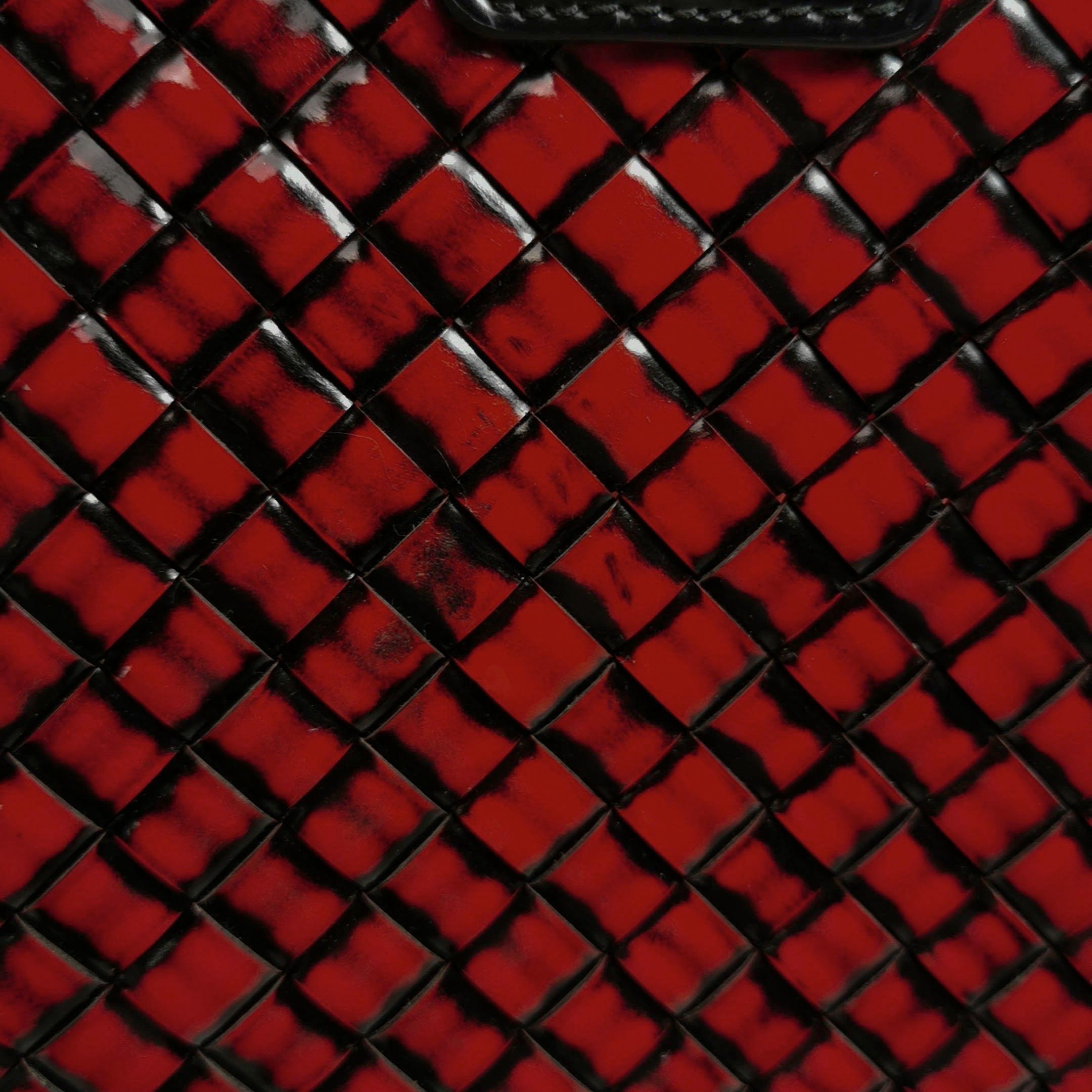 Bottega Veneta Cabat Large Intreccio Borgogna in vernice 40cm in vendita 12