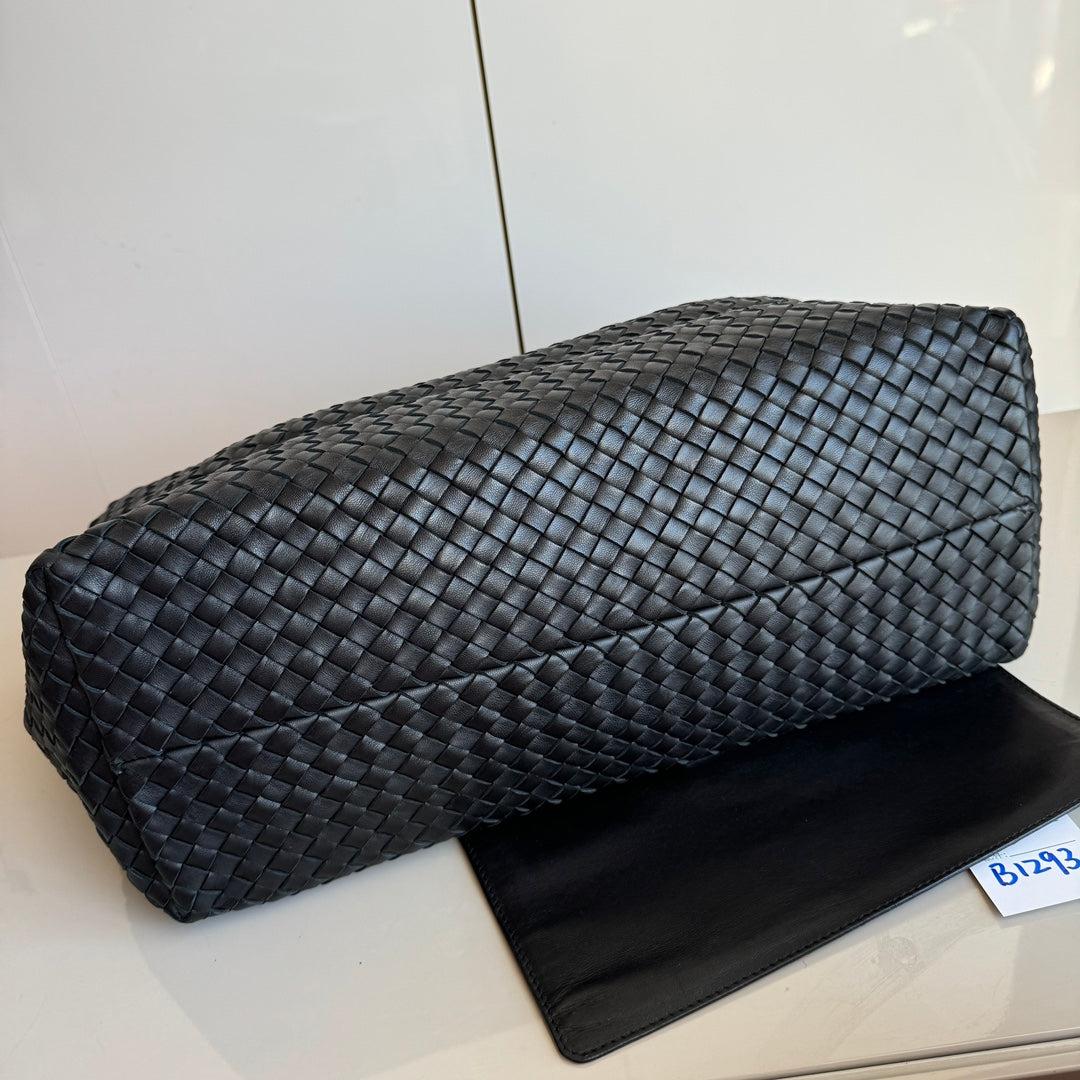 Women's Bottega Veneta Cabat Large Intreccio Leather Tote Bag Black 40cm