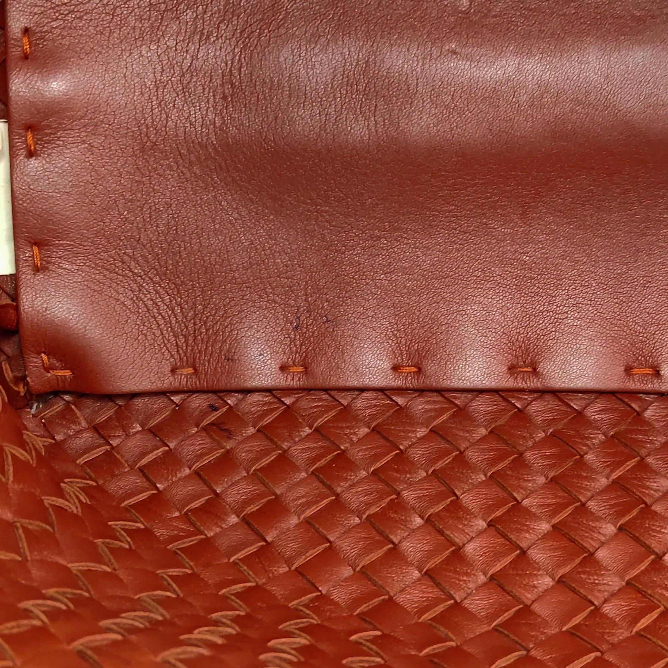Bottega Veneta Cabat Large Intreccio Leather Tote Bag Brick Red 41.5cm en vente 3