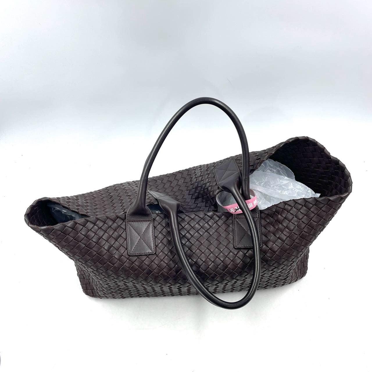 Women's Bottega Veneta Cabat Large Intreccio Leather Tote Bag Chocolate Brown with Pouch