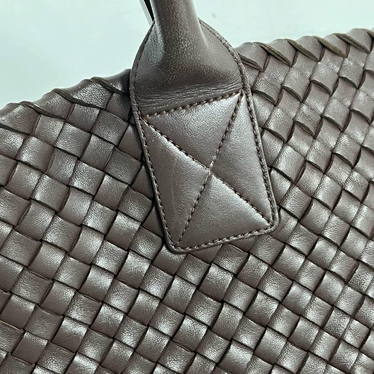 Bottega Veneta Cabat Large Intreccio Leather Tote Bag Dark Chocolate Brown 42cm 4